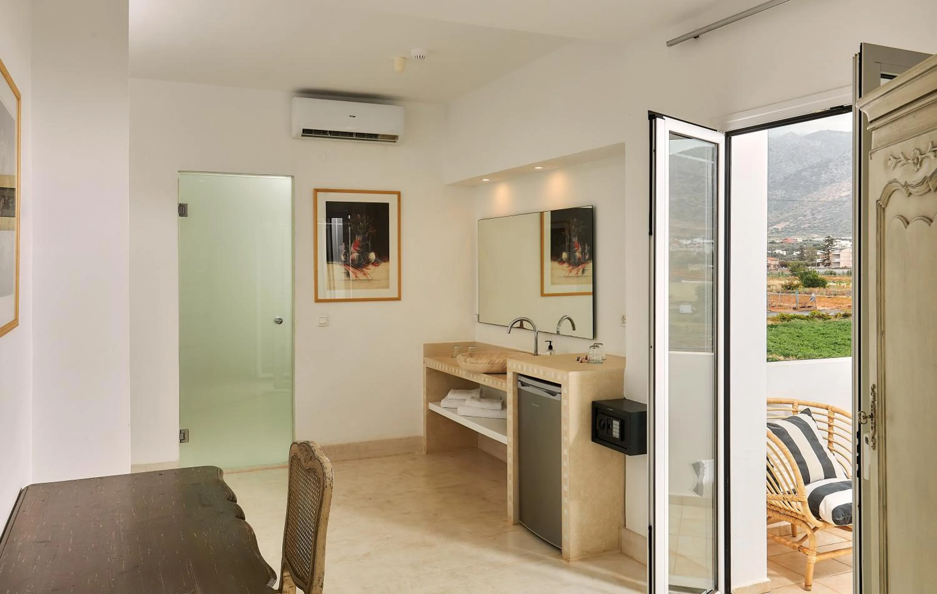 Bathroom in Sirens Beach & Village