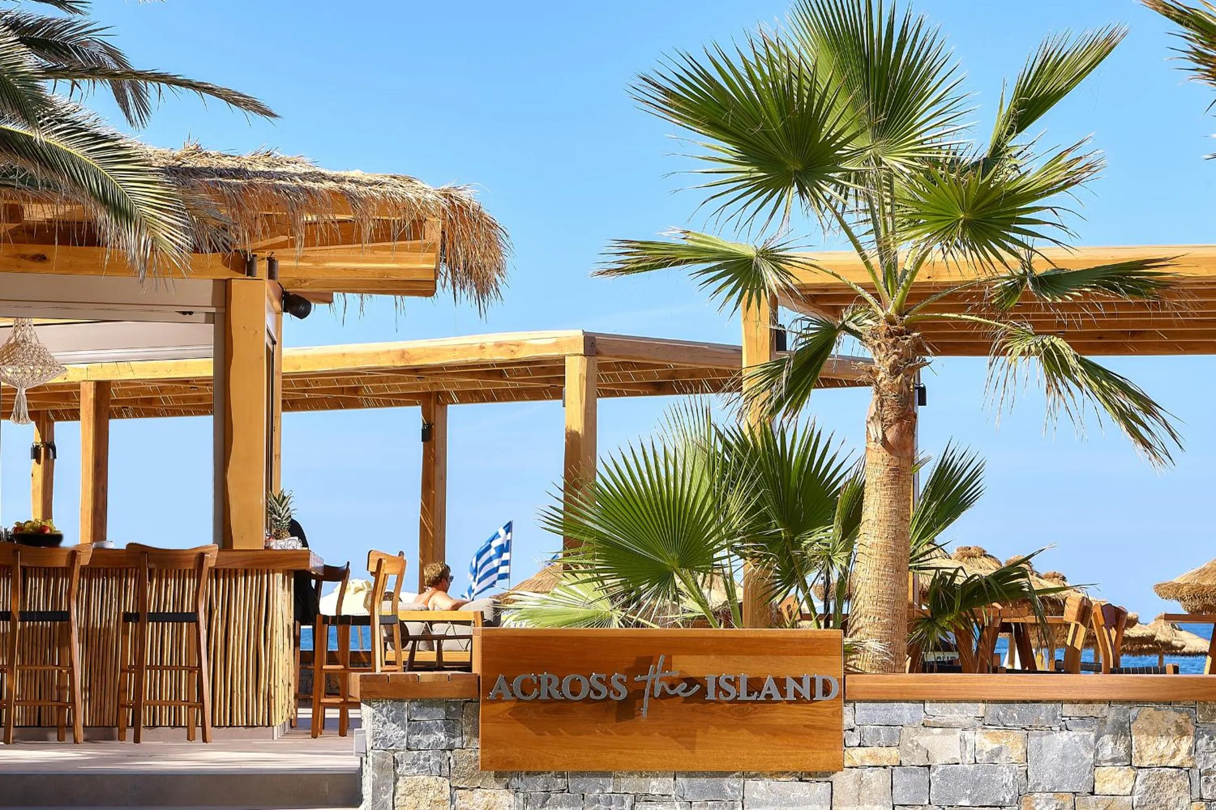 Lounge or bar in Sirens Beach & Village