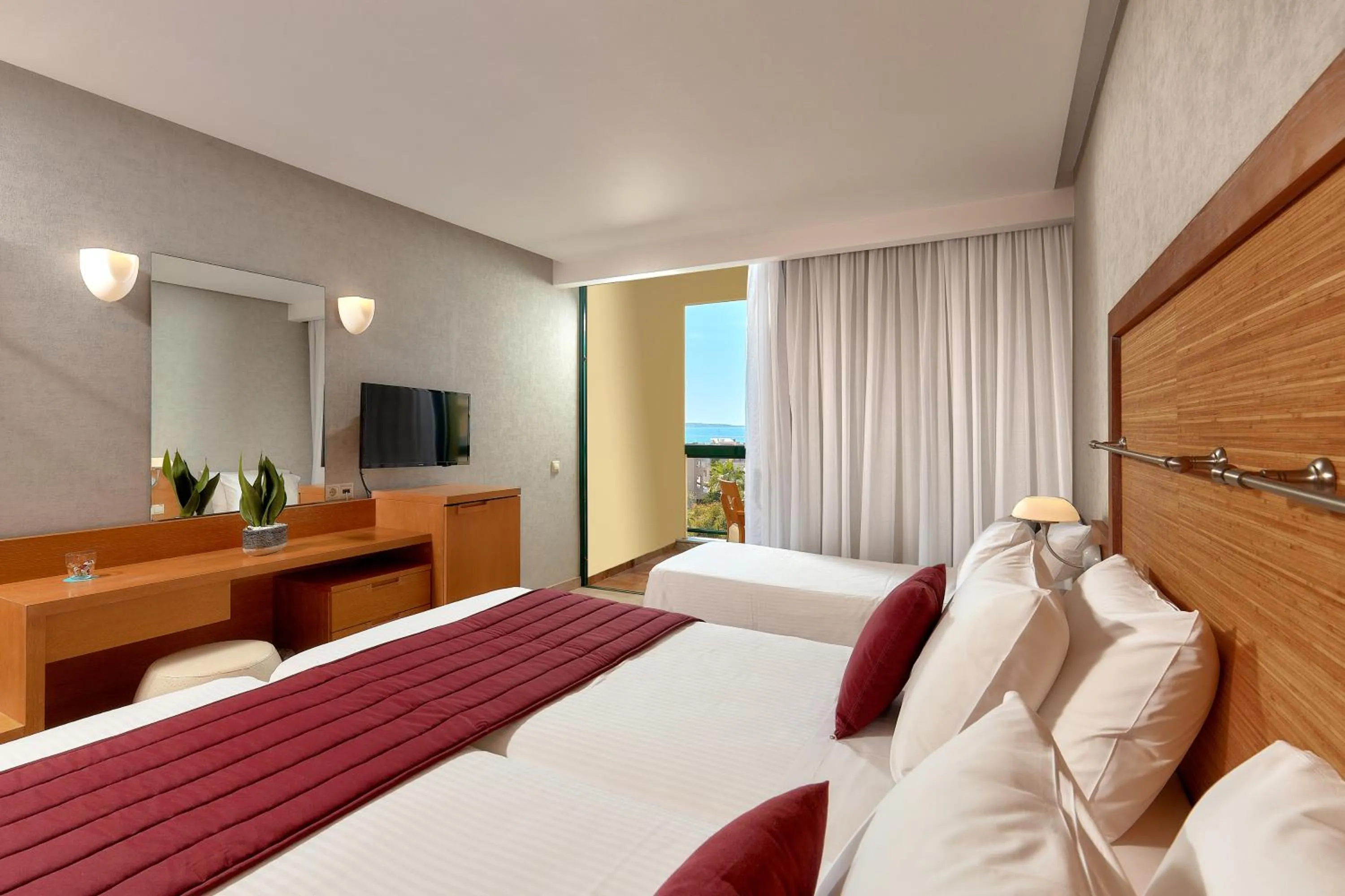 Bed in Sirens Beach & Village