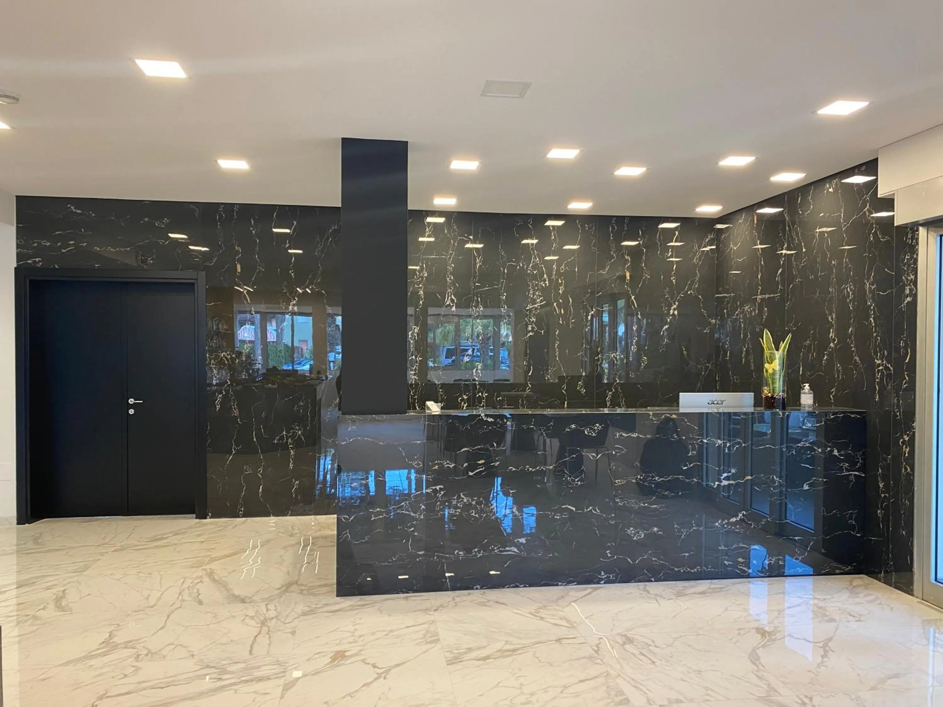 Lobby or reception in Hotel Elsa