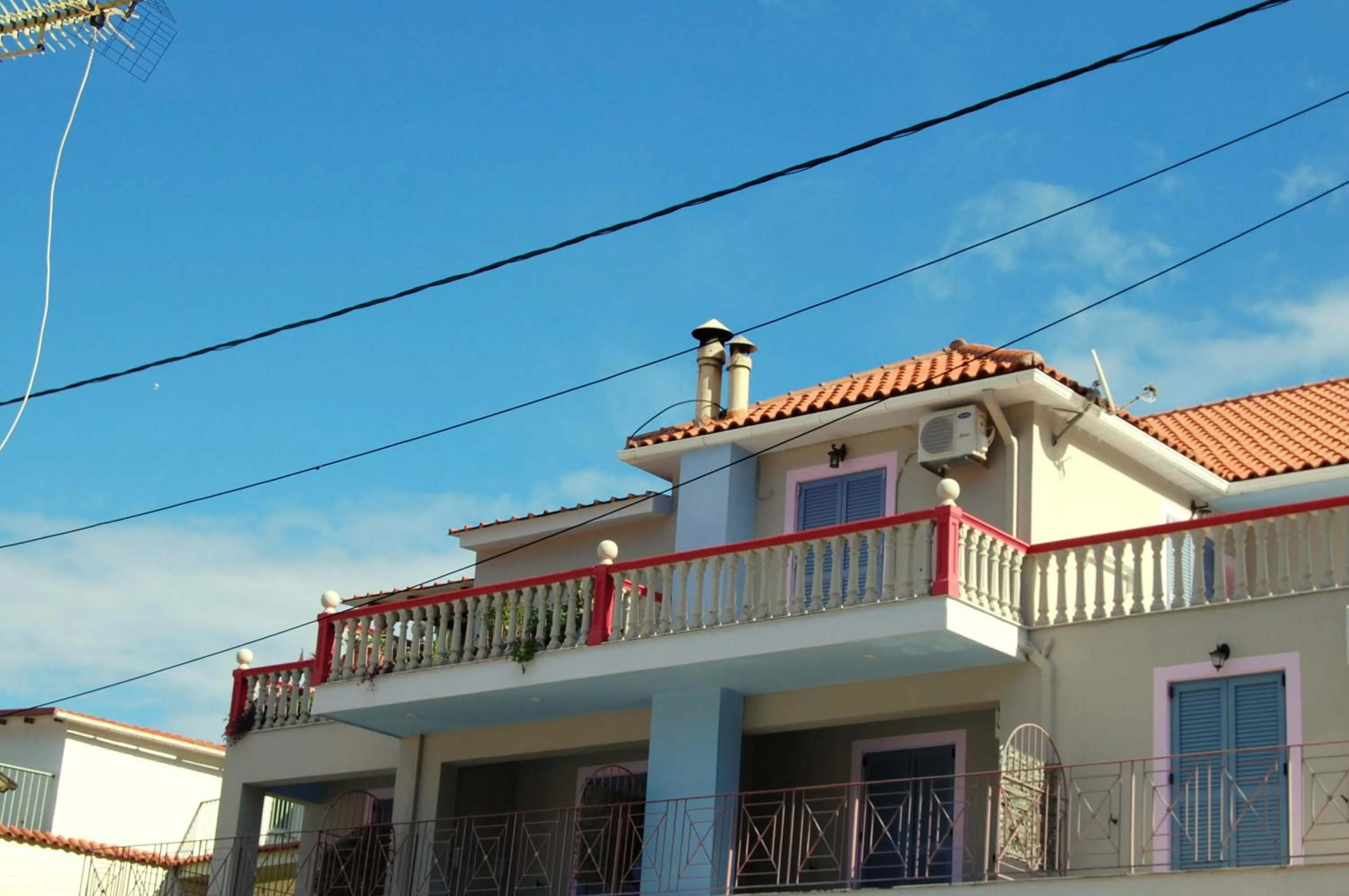 Property building in Alkyoni Apartments & Studios