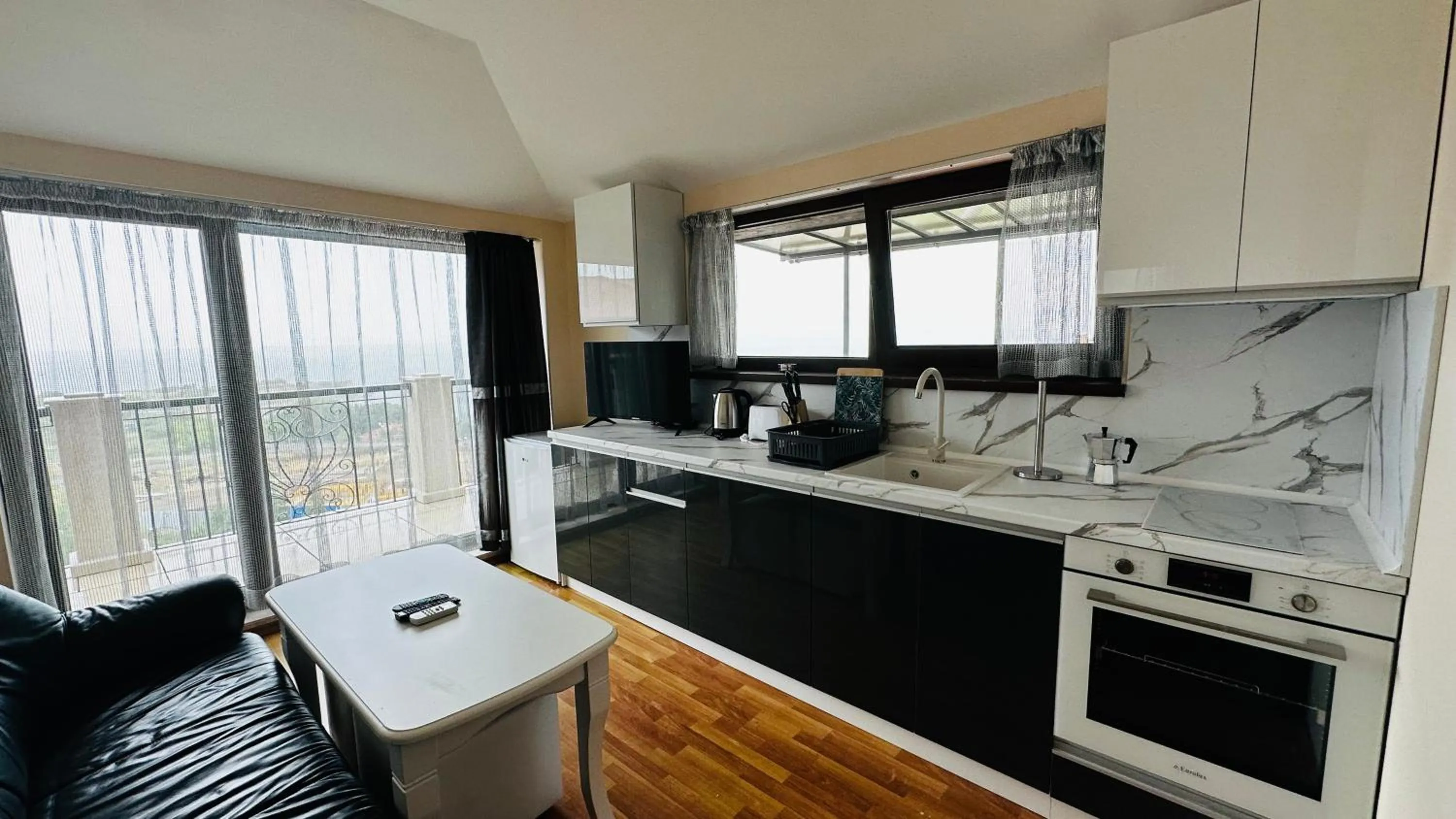 Chateau del Marina Apart Complex