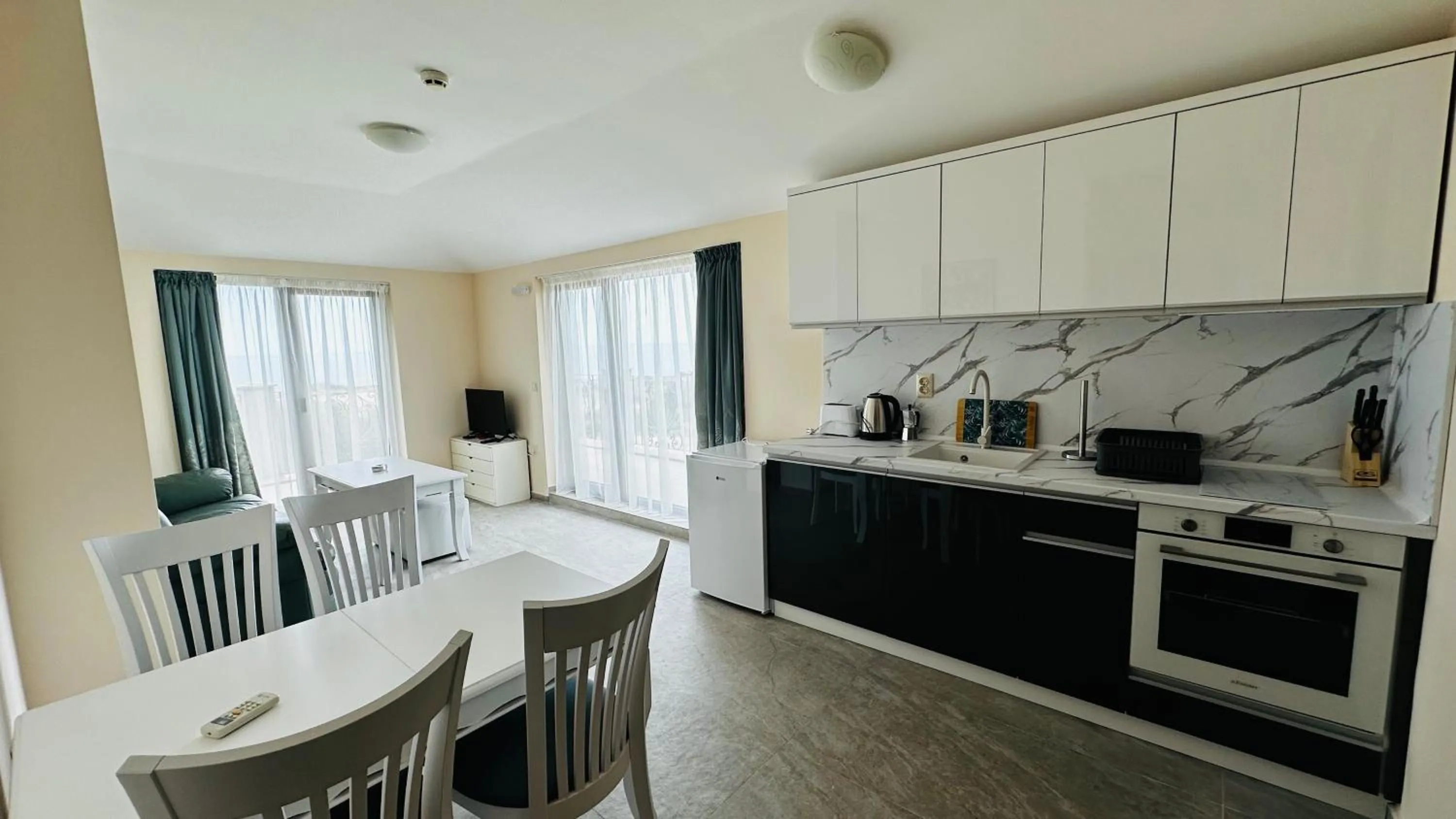 Chateau del Marina Apart Complex