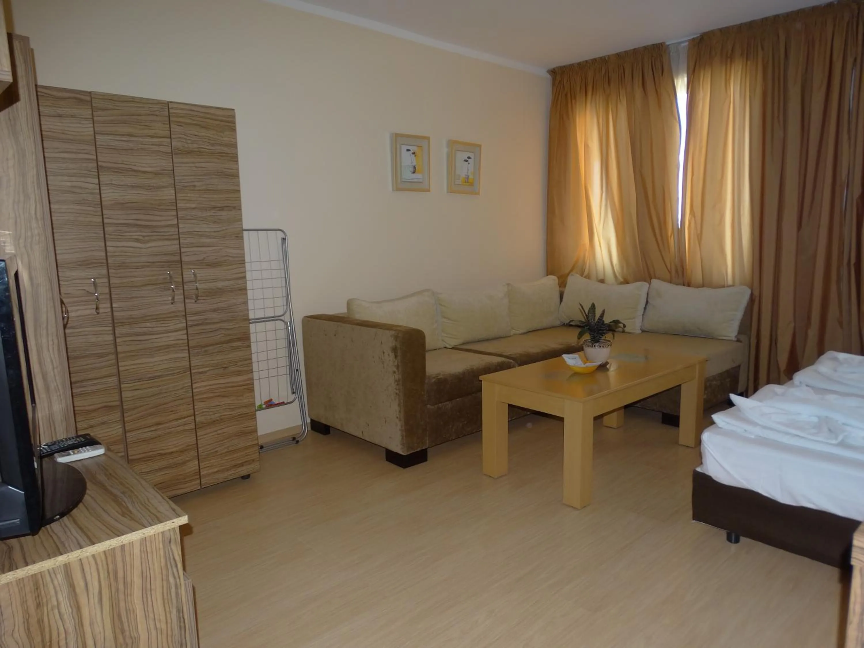 Bed in Chateau del Marina Apart Complex