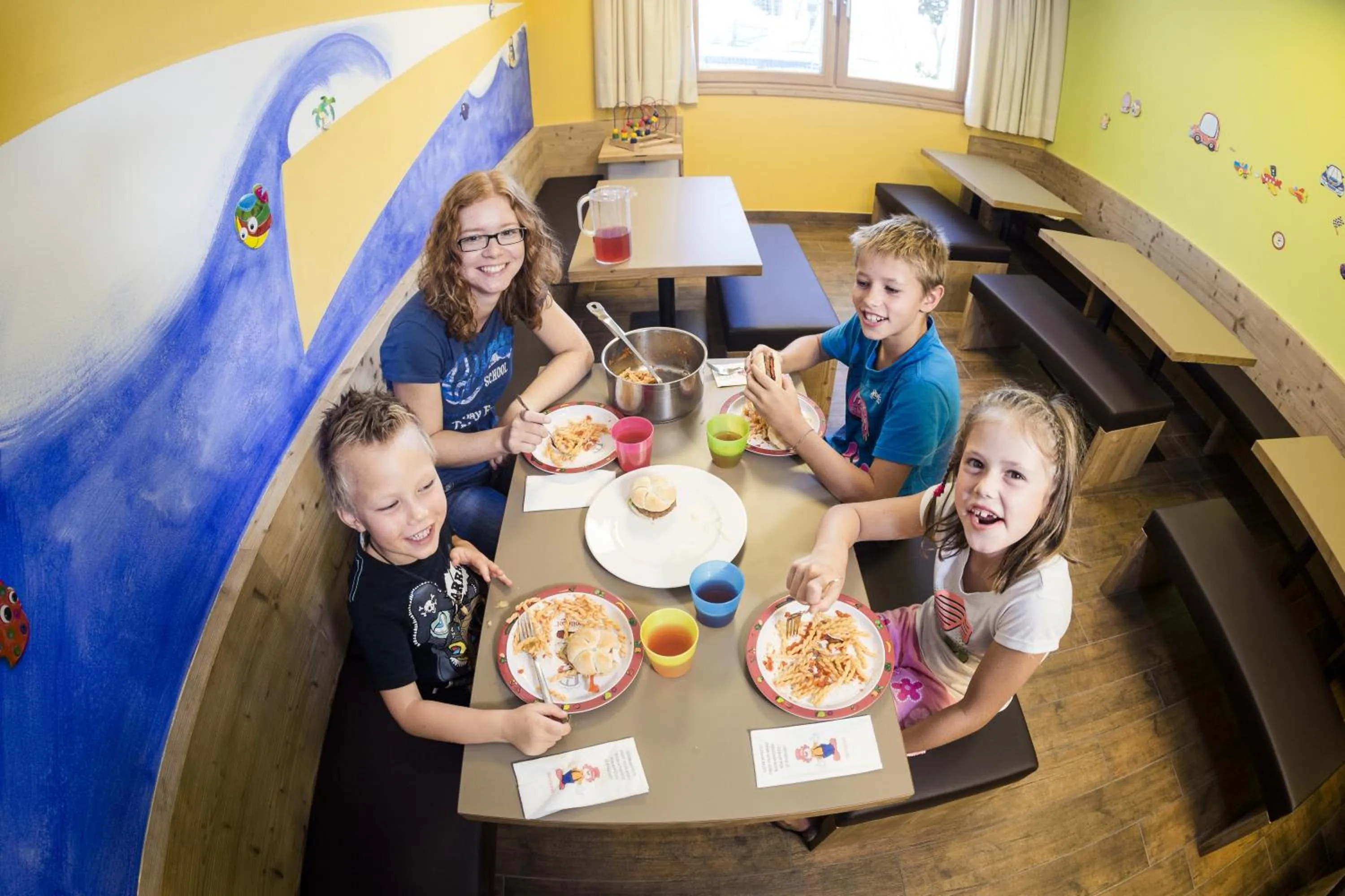 Restaurant/places to eat in Family Home Alpenhof