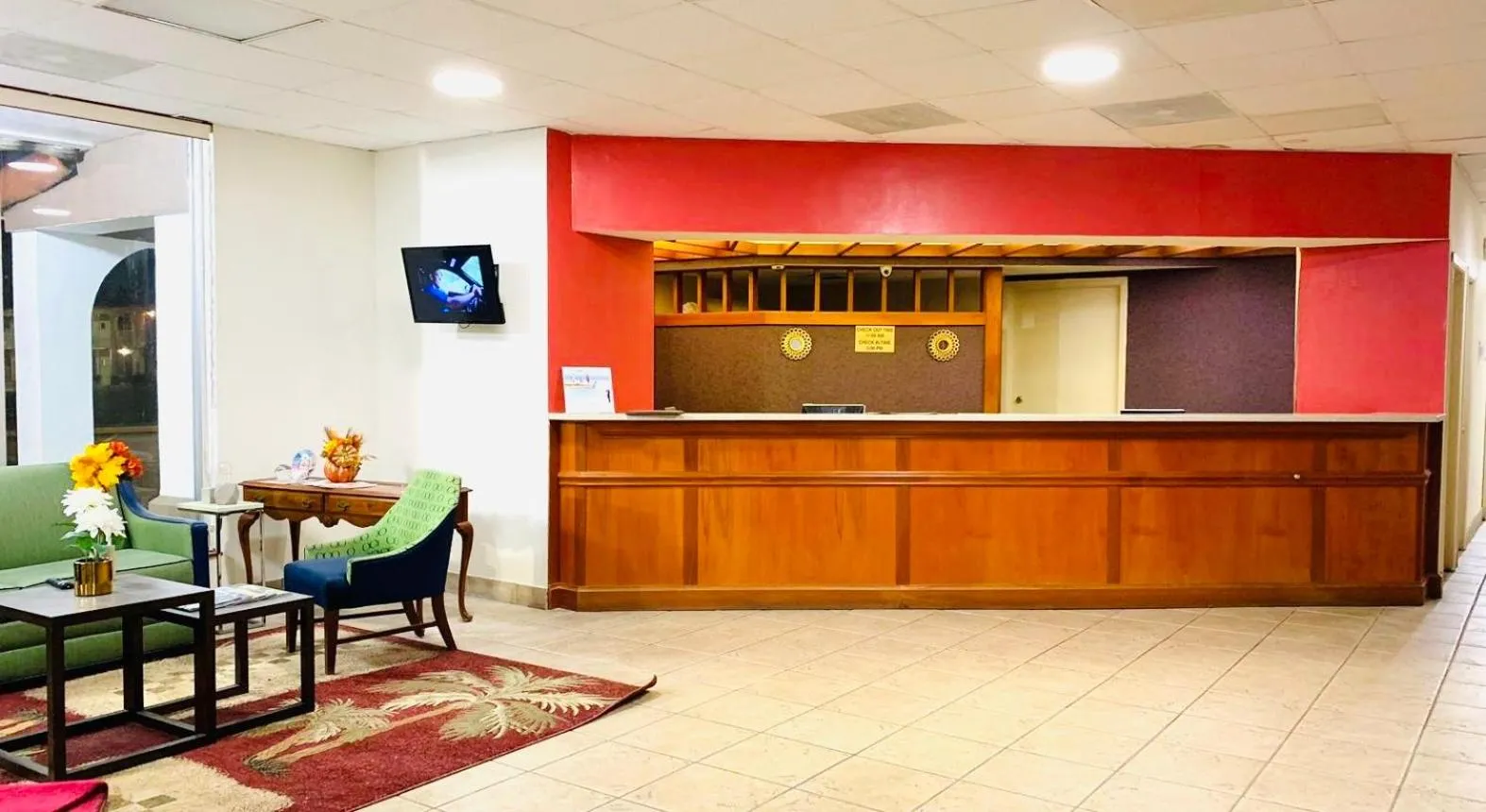 Lobby/Reception in Ramada by Wyndham Walterboro