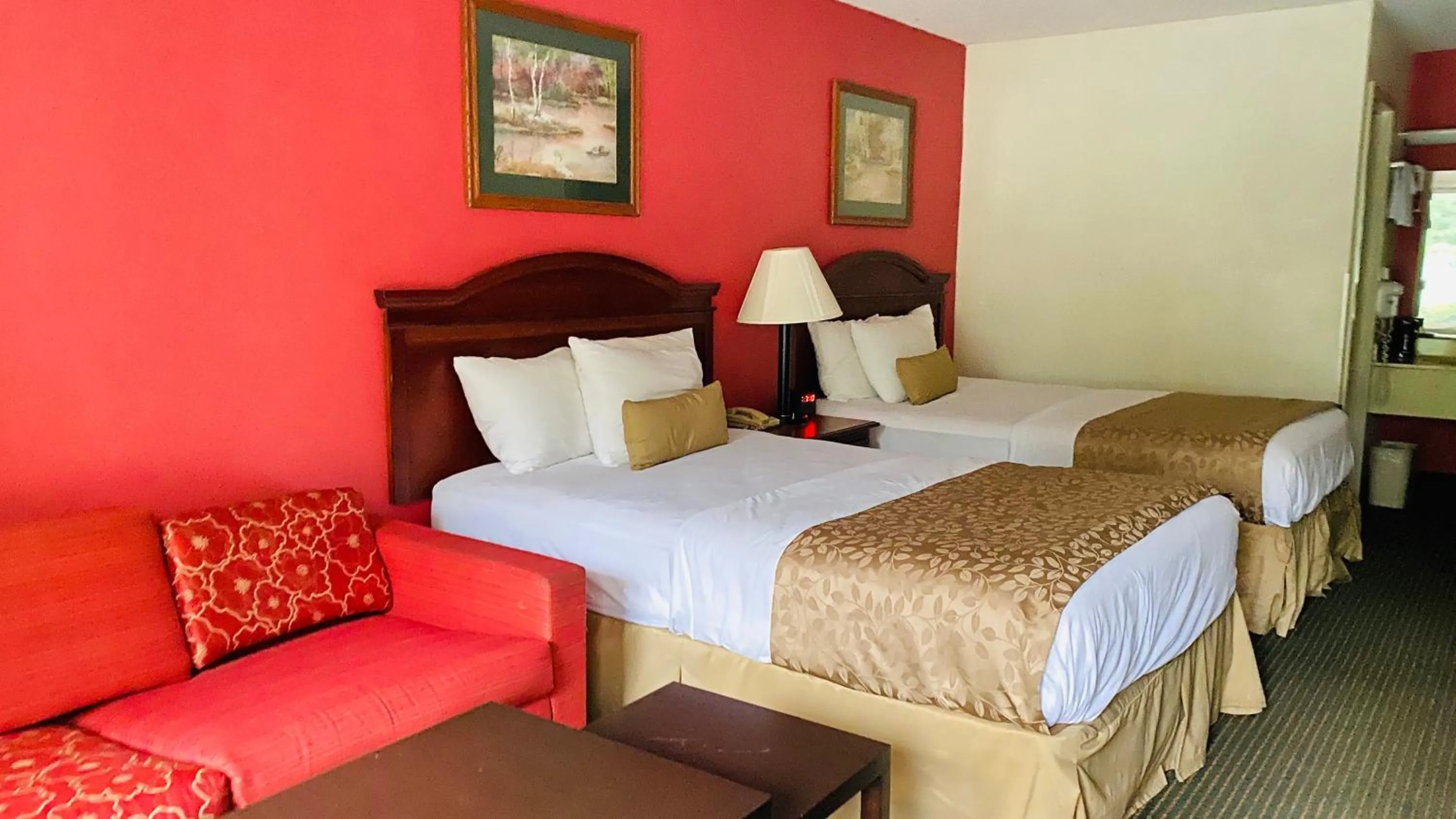 Ramada by Wyndham Walterboro