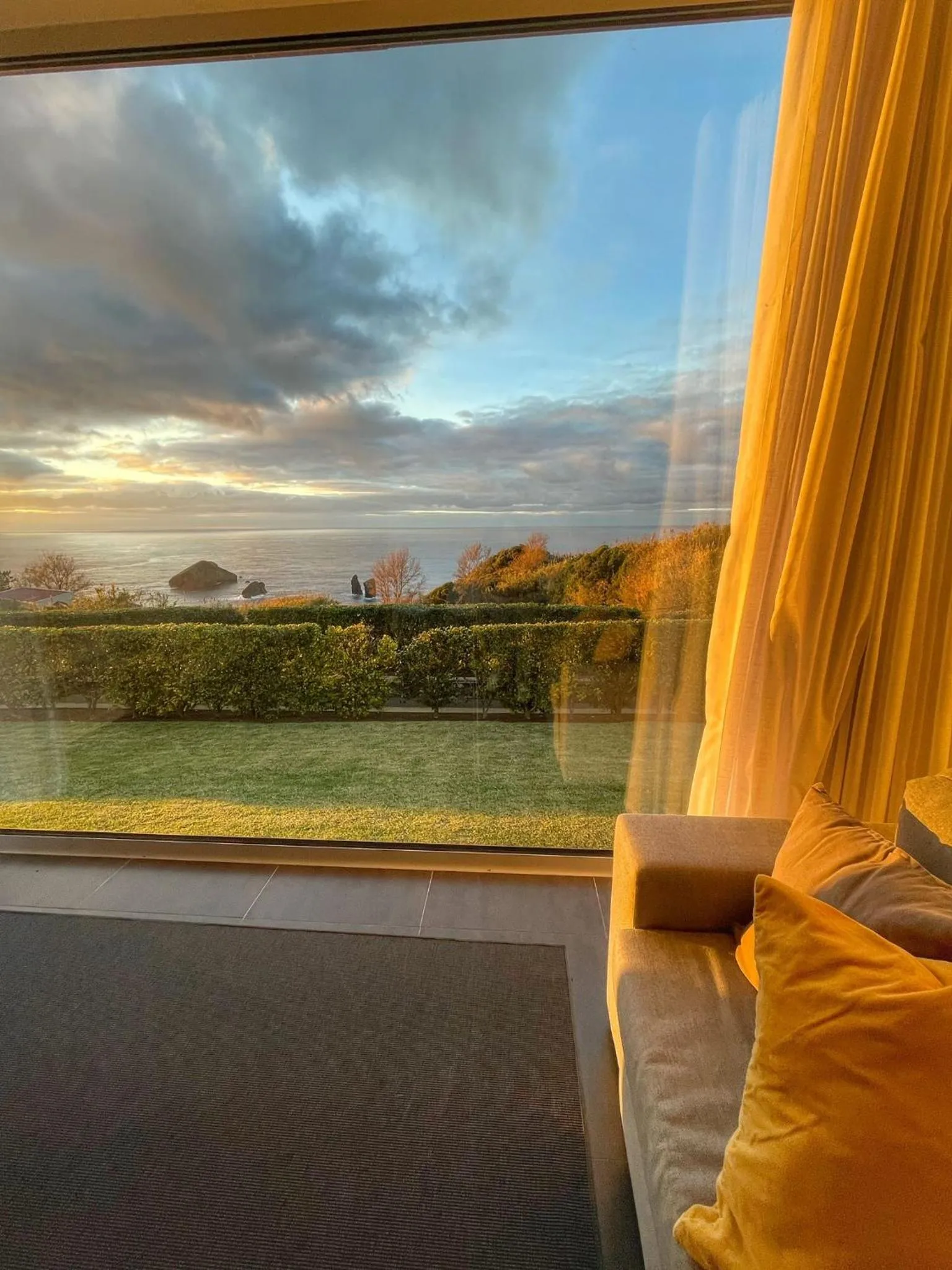 Sea view in Mosteiros Place