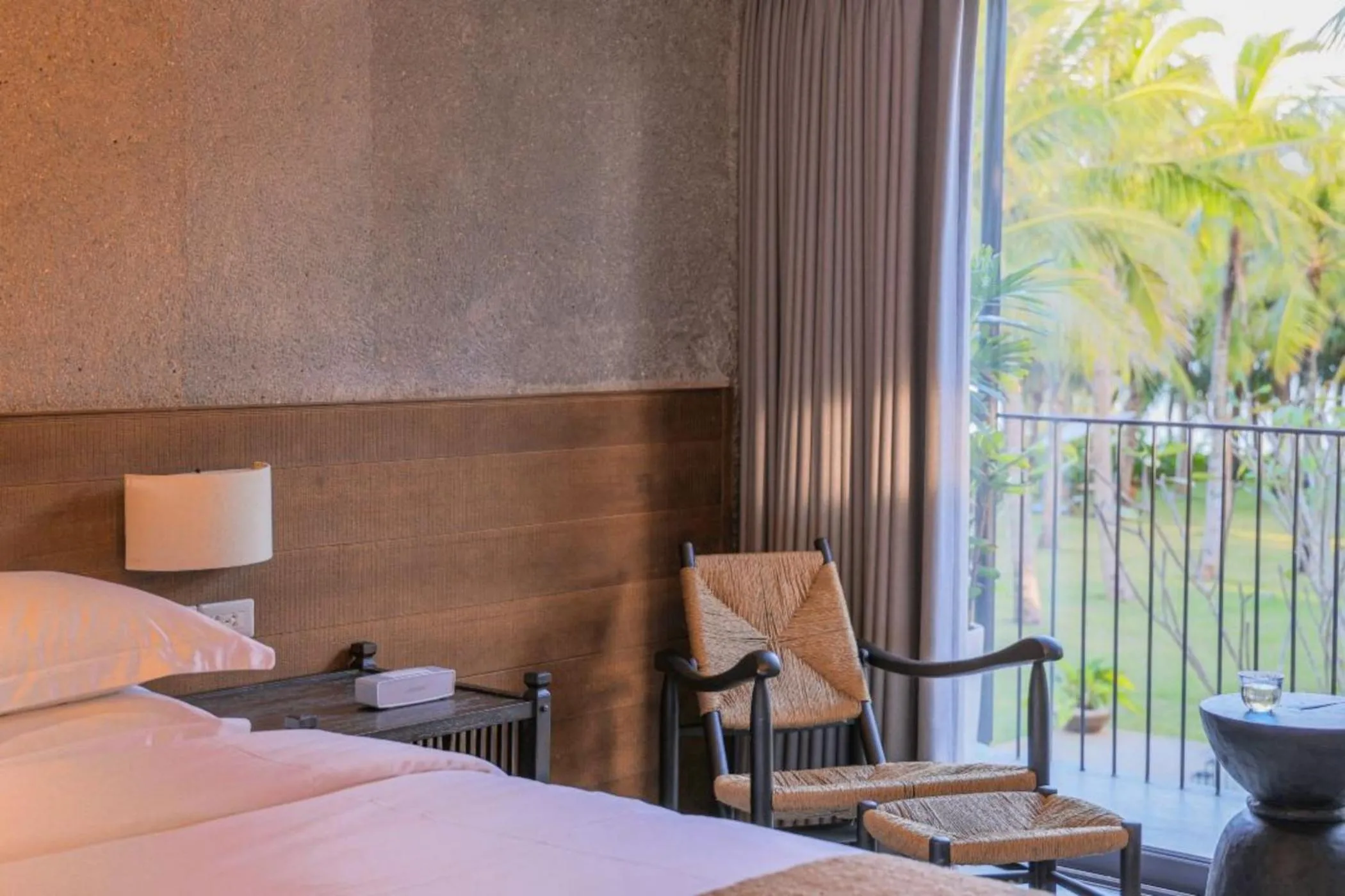 View (from property/room), Bed in Anyu Hotel Sanya