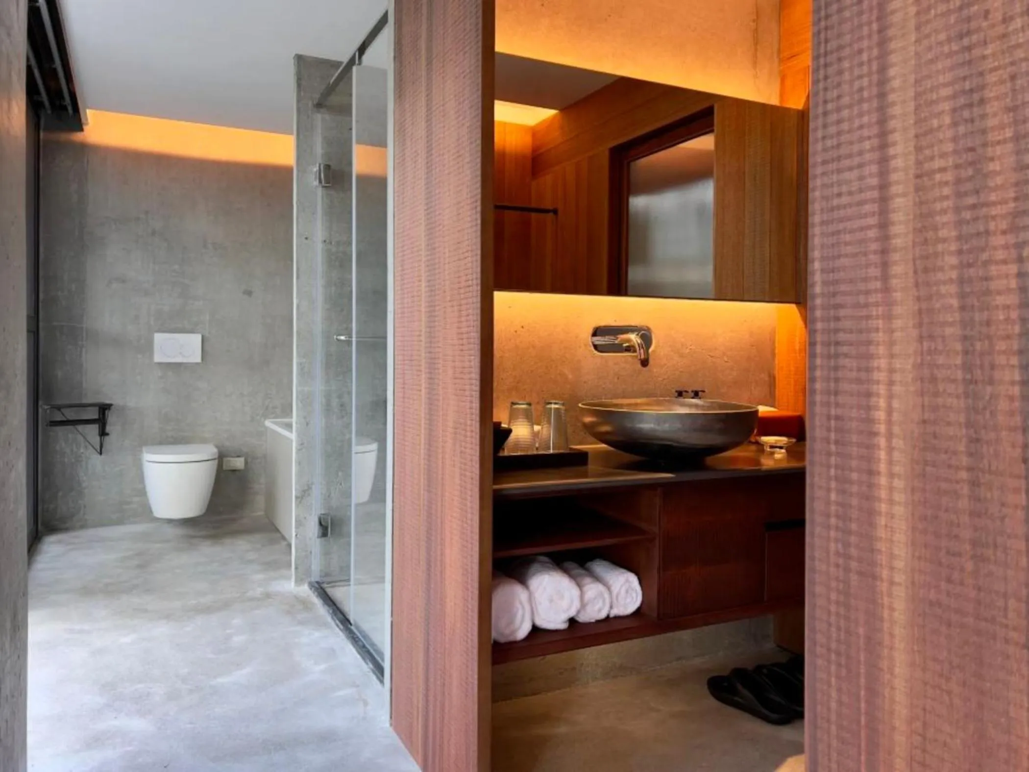 Toilet in Anyu Hotel Sanya