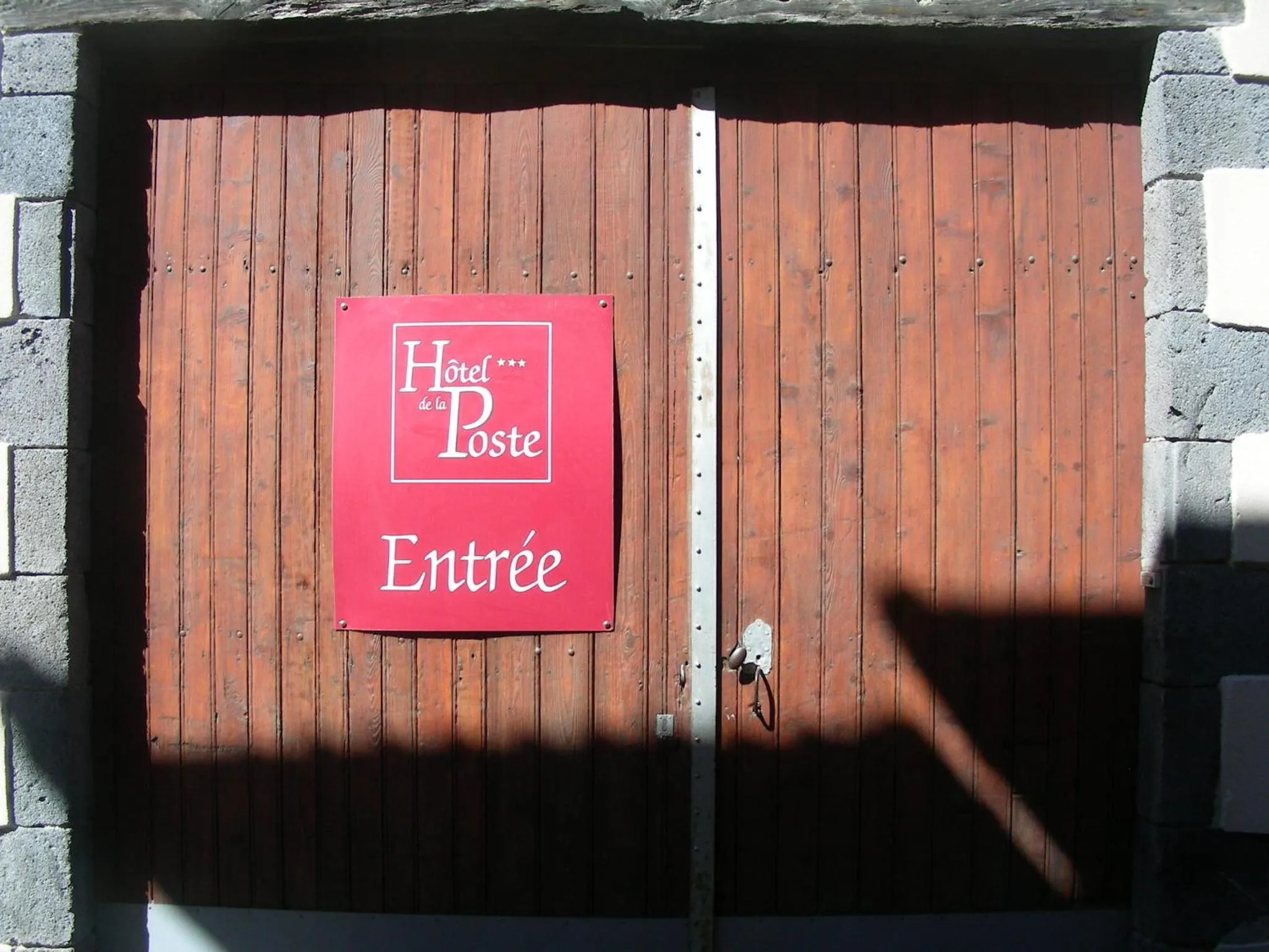 Property logo or sign in Logis Hotel restaurant de la Poste