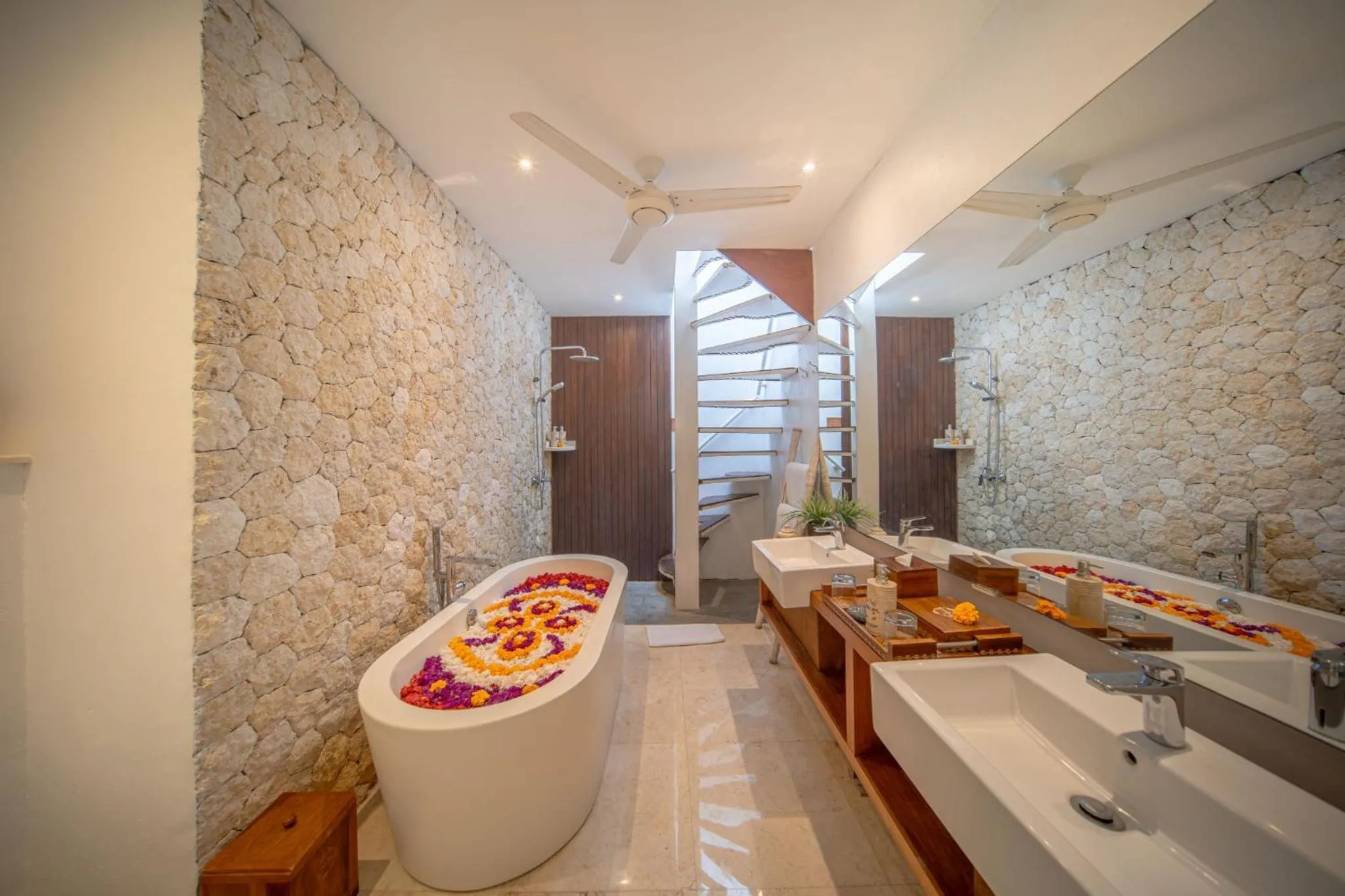 Bath in The Jimbaran Villa by Ini Vie Hospitality