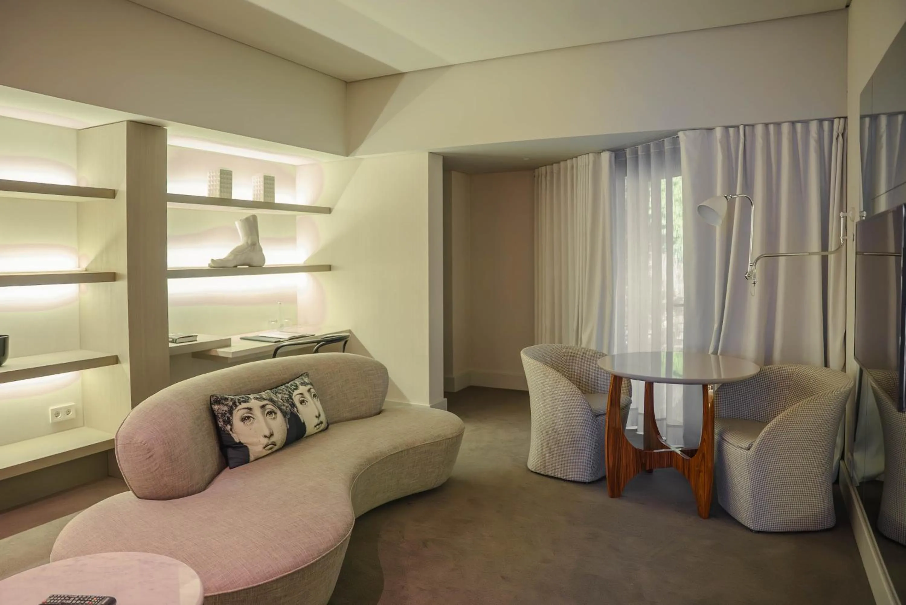 Bedroom, Bed in Cidnay - Hotel & Executive Center