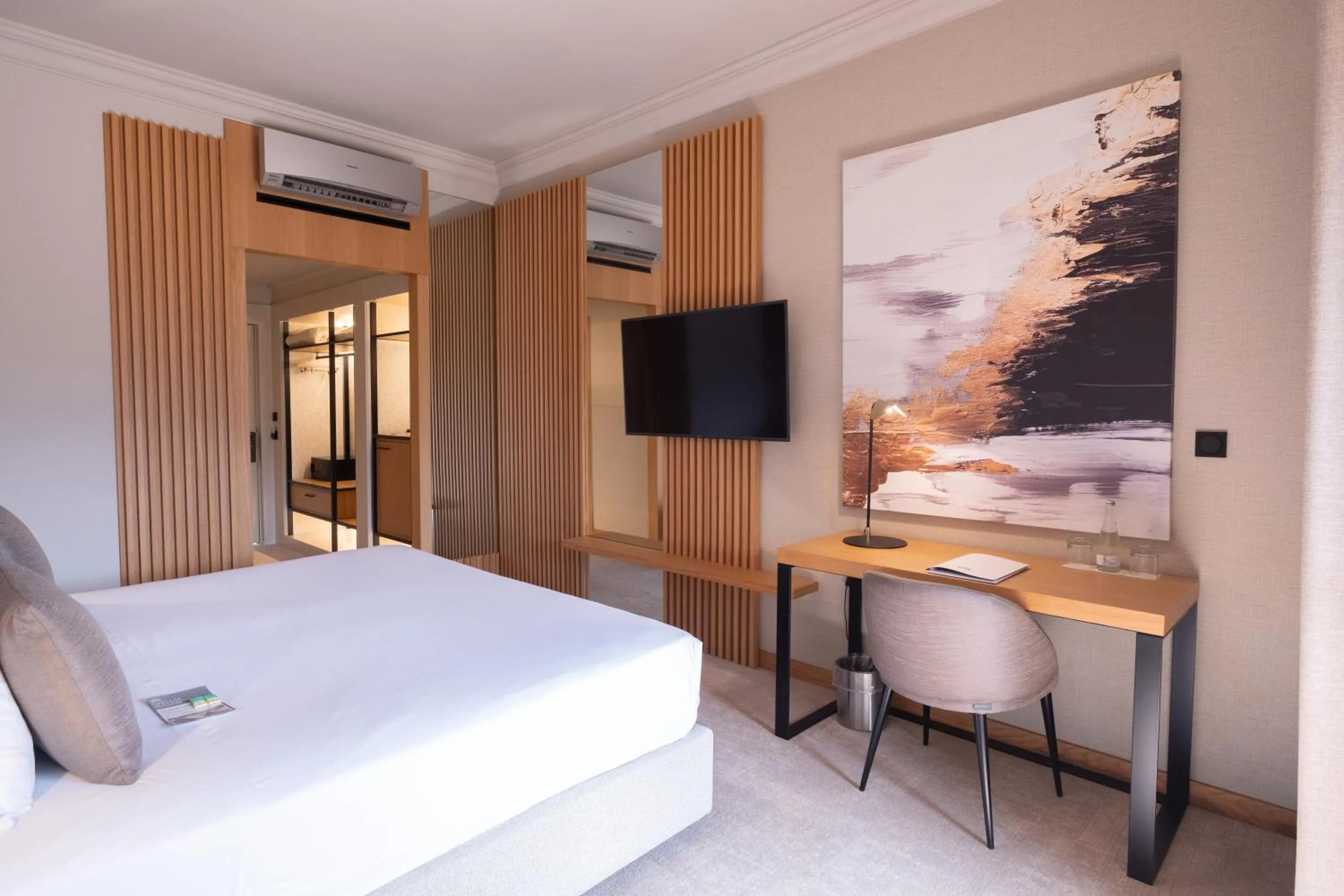 TV and multimedia, Bed in Cidnay - Hotel & Executive Center