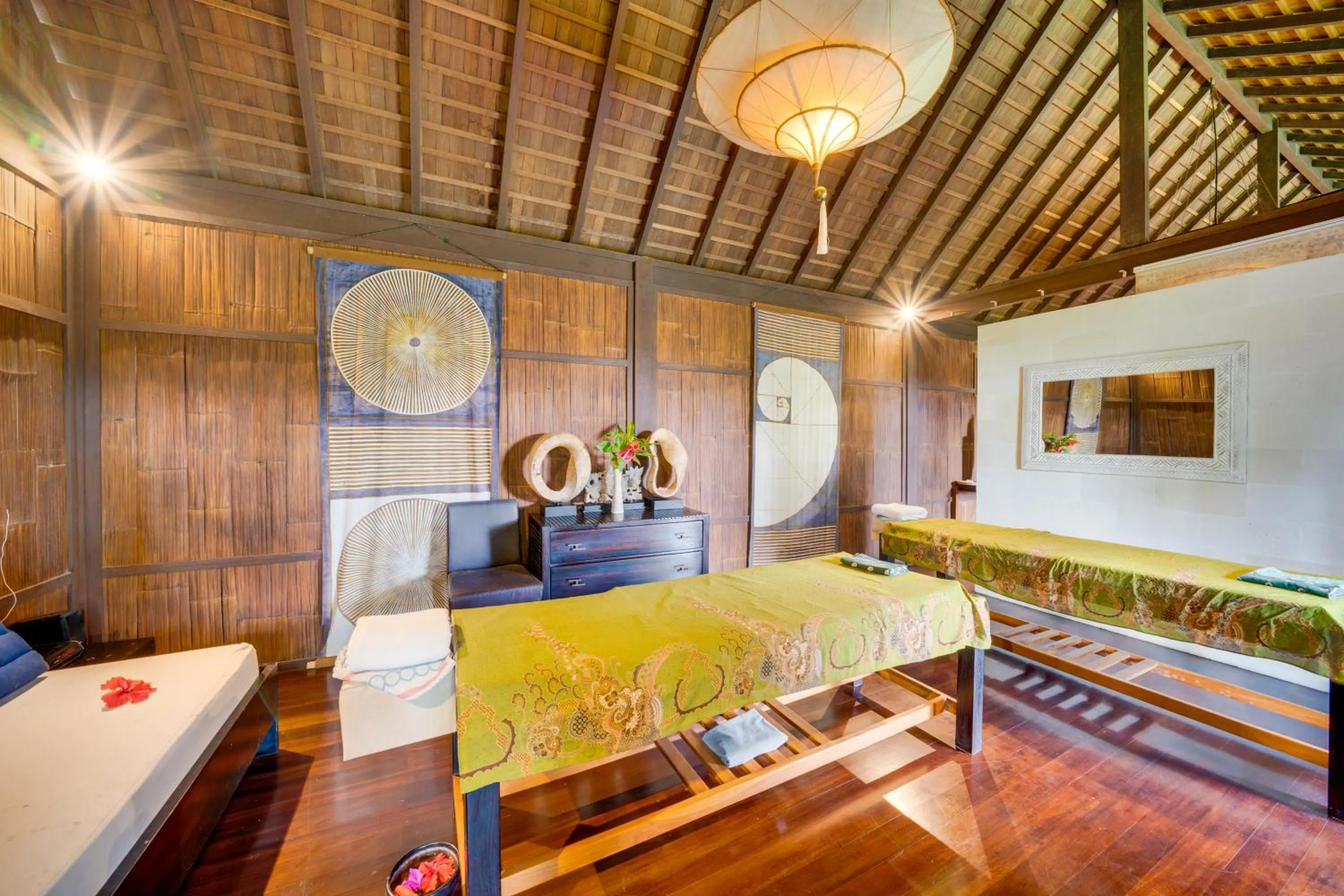 Spa and wellness centre/facilities, Bed in Awan Putih Resort