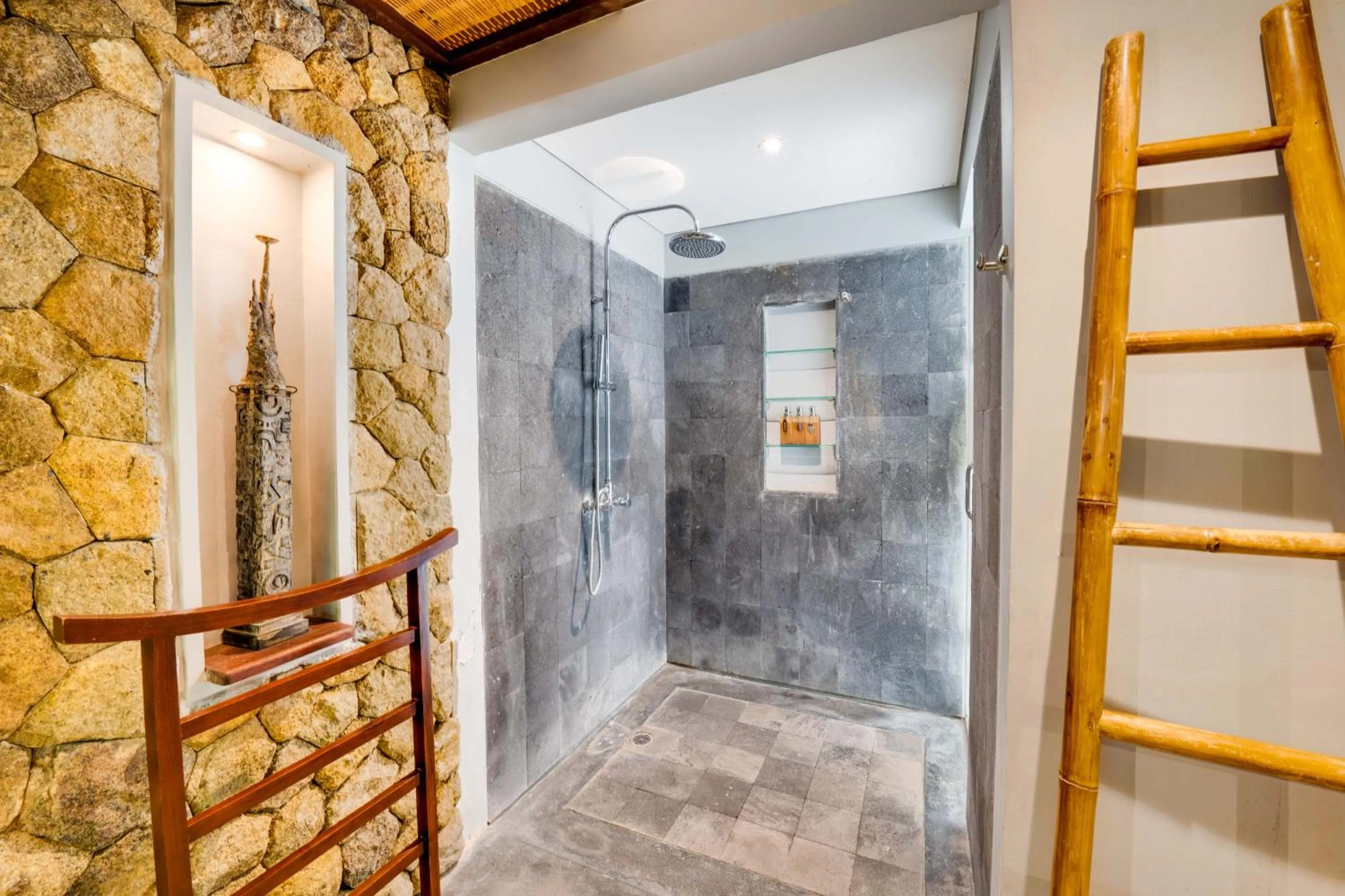 Shower in Awan Putih Resort