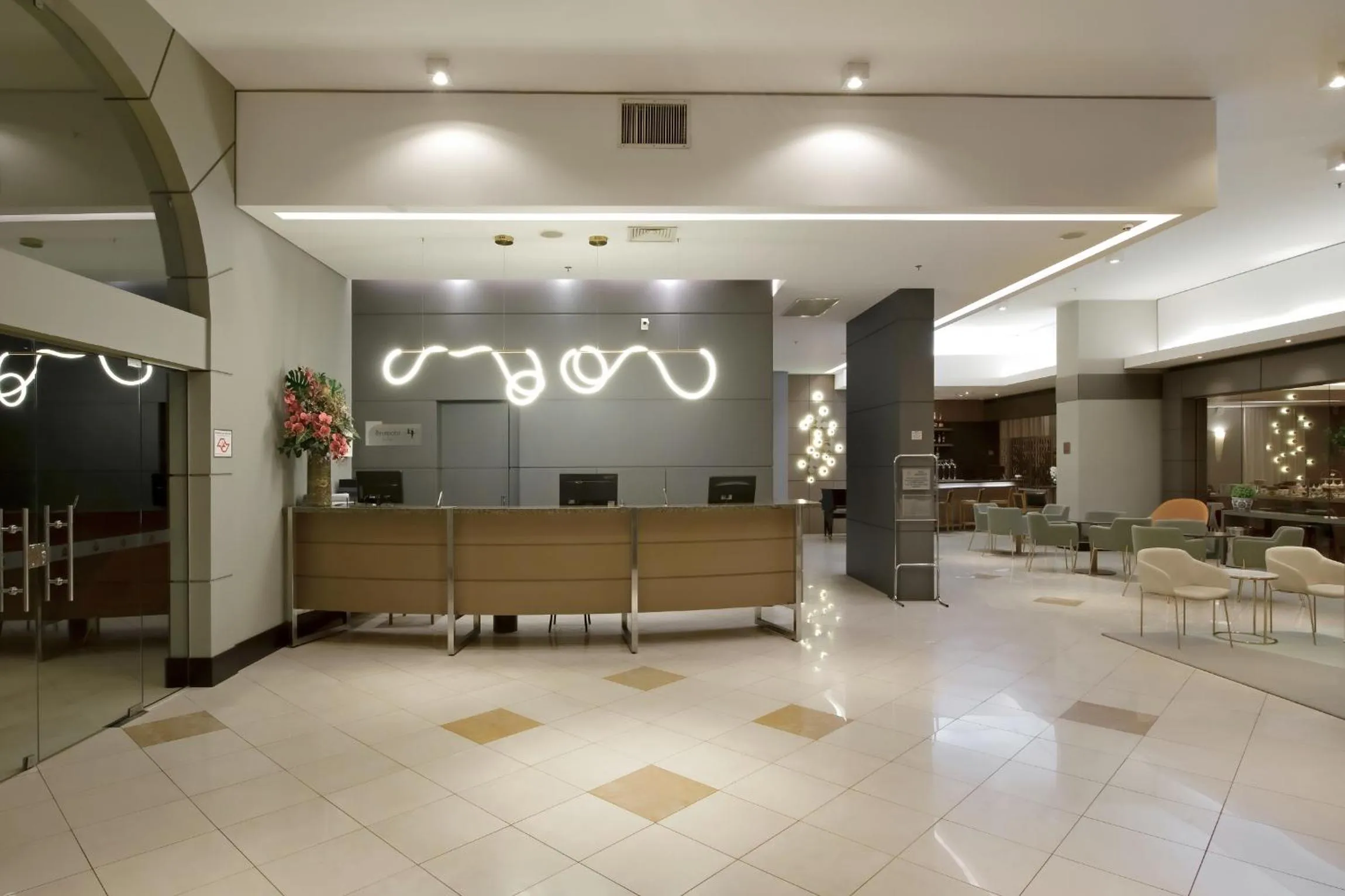Lobby or reception in Araucaria Plaza
