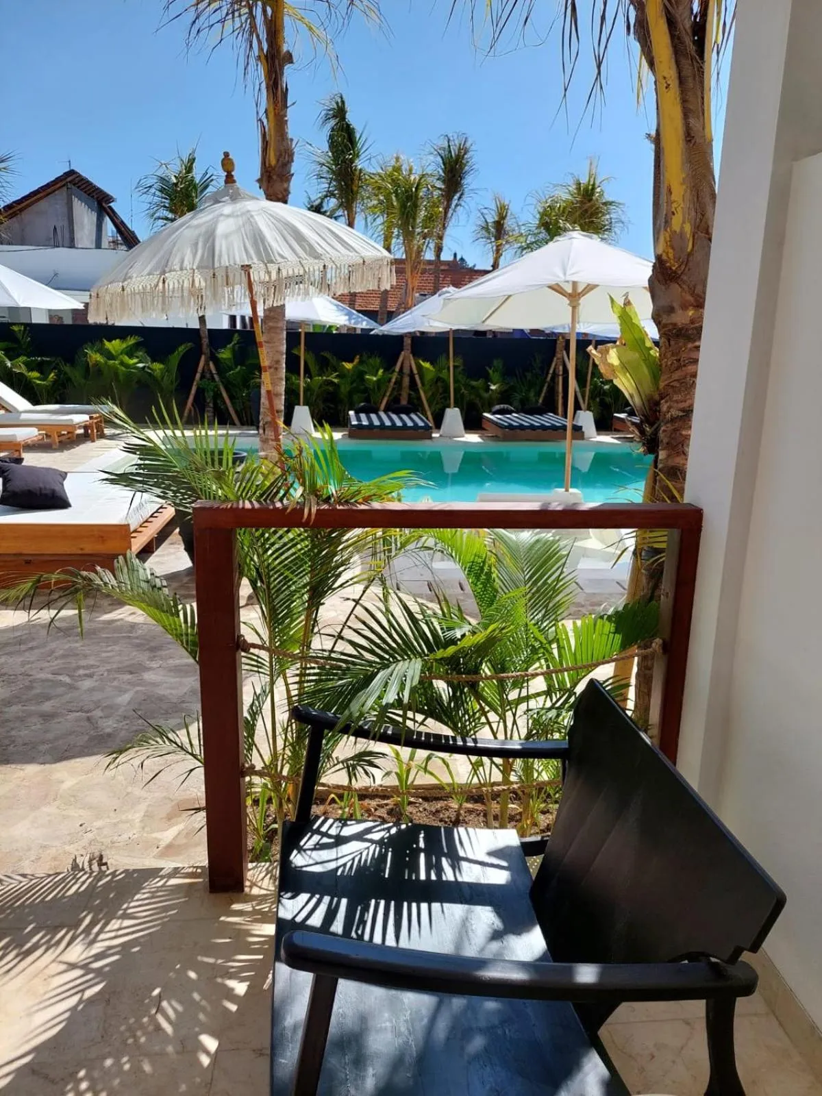 Patio in Ohana's Beachfront Resort & Beach Club
