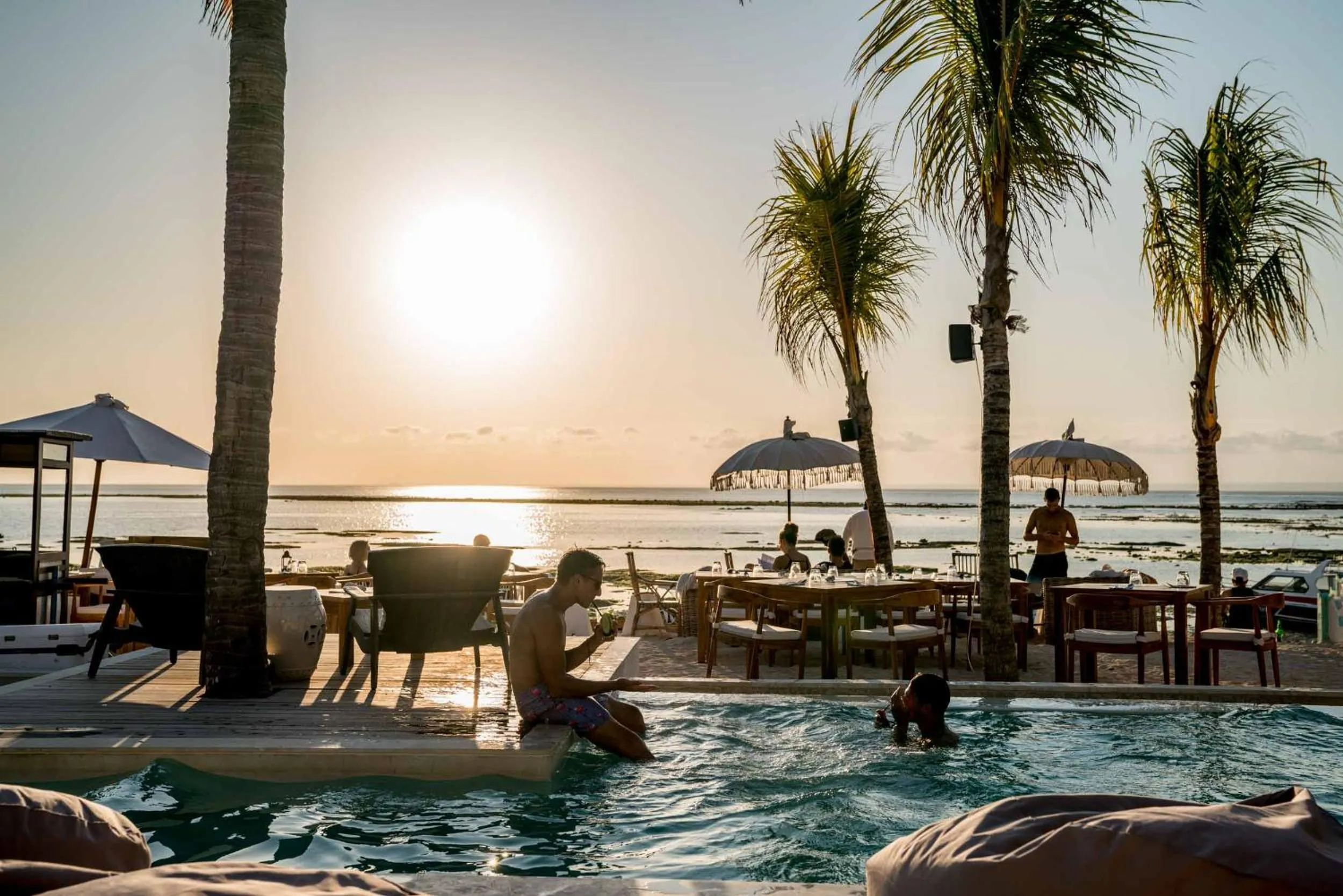 Beach in Ohana's Beachfront Resort & Beach Club