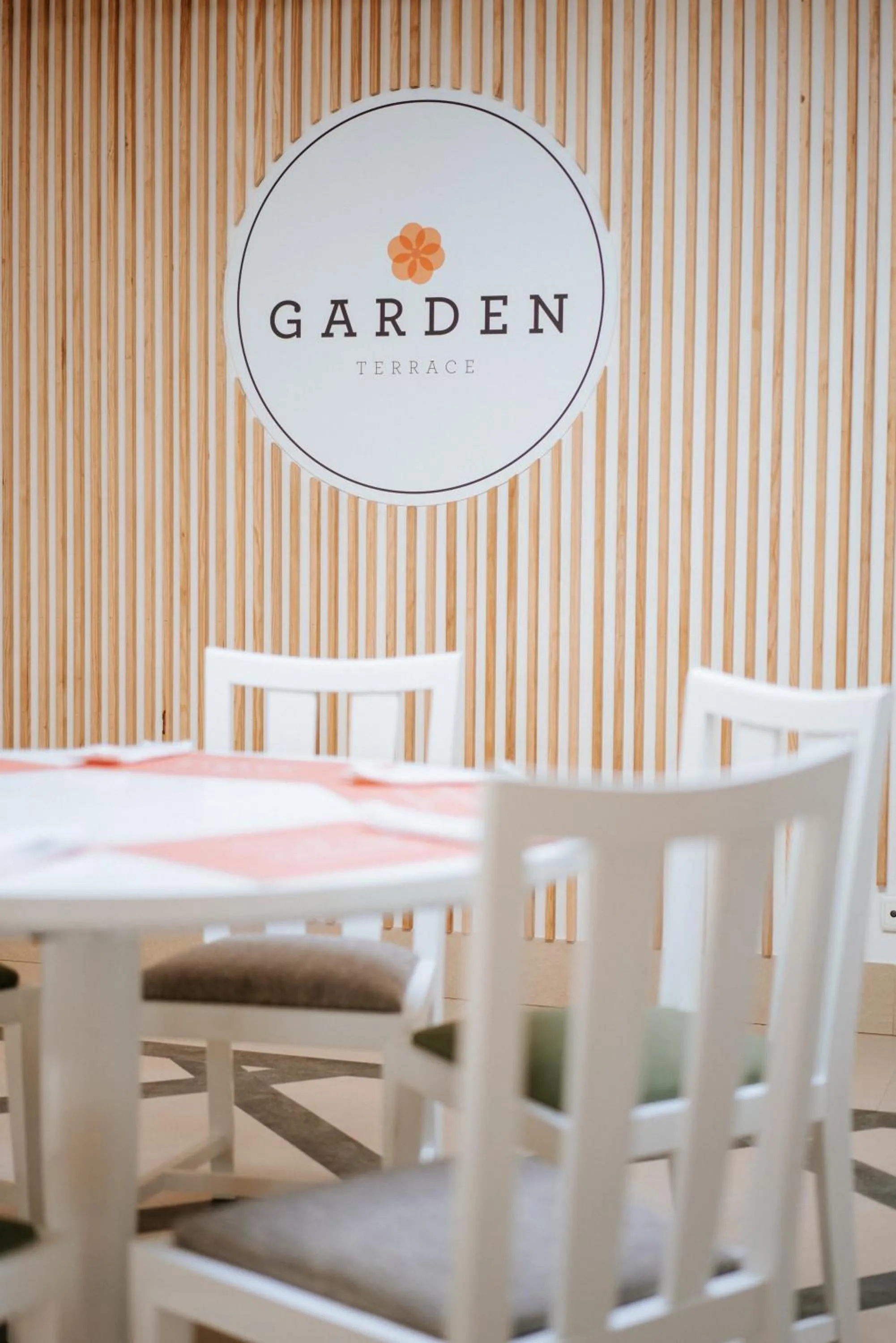 Restaurant/places to eat in Dolce CampoReal Lisboa