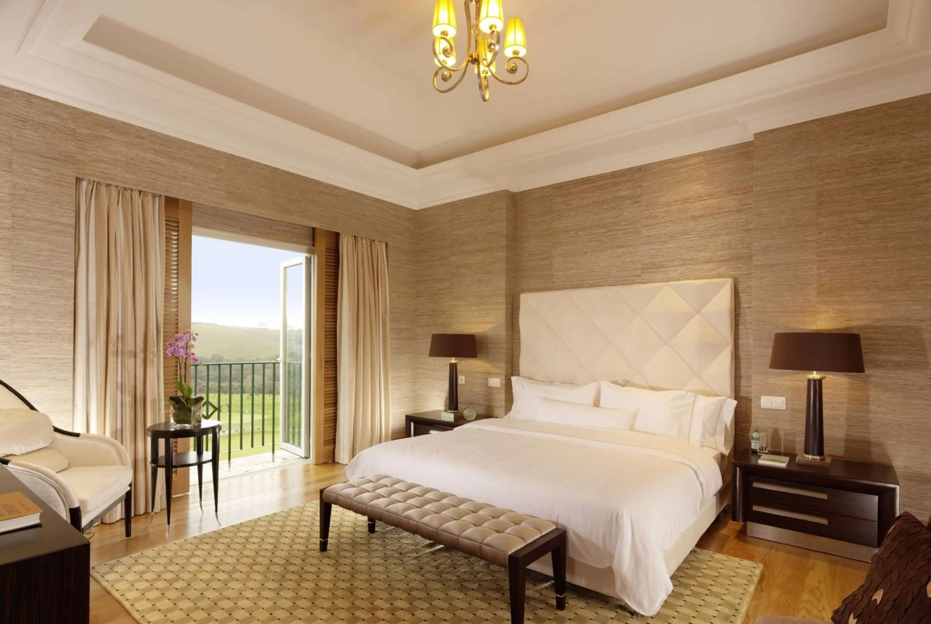 Bed in Dolce CampoReal Lisboa