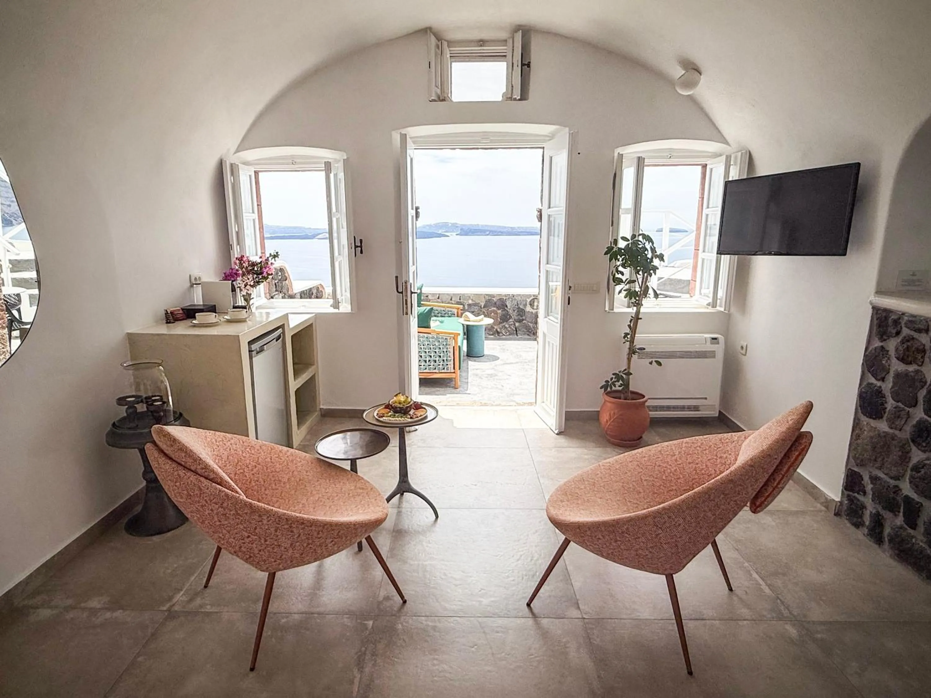 Living room in White Pearl Villas