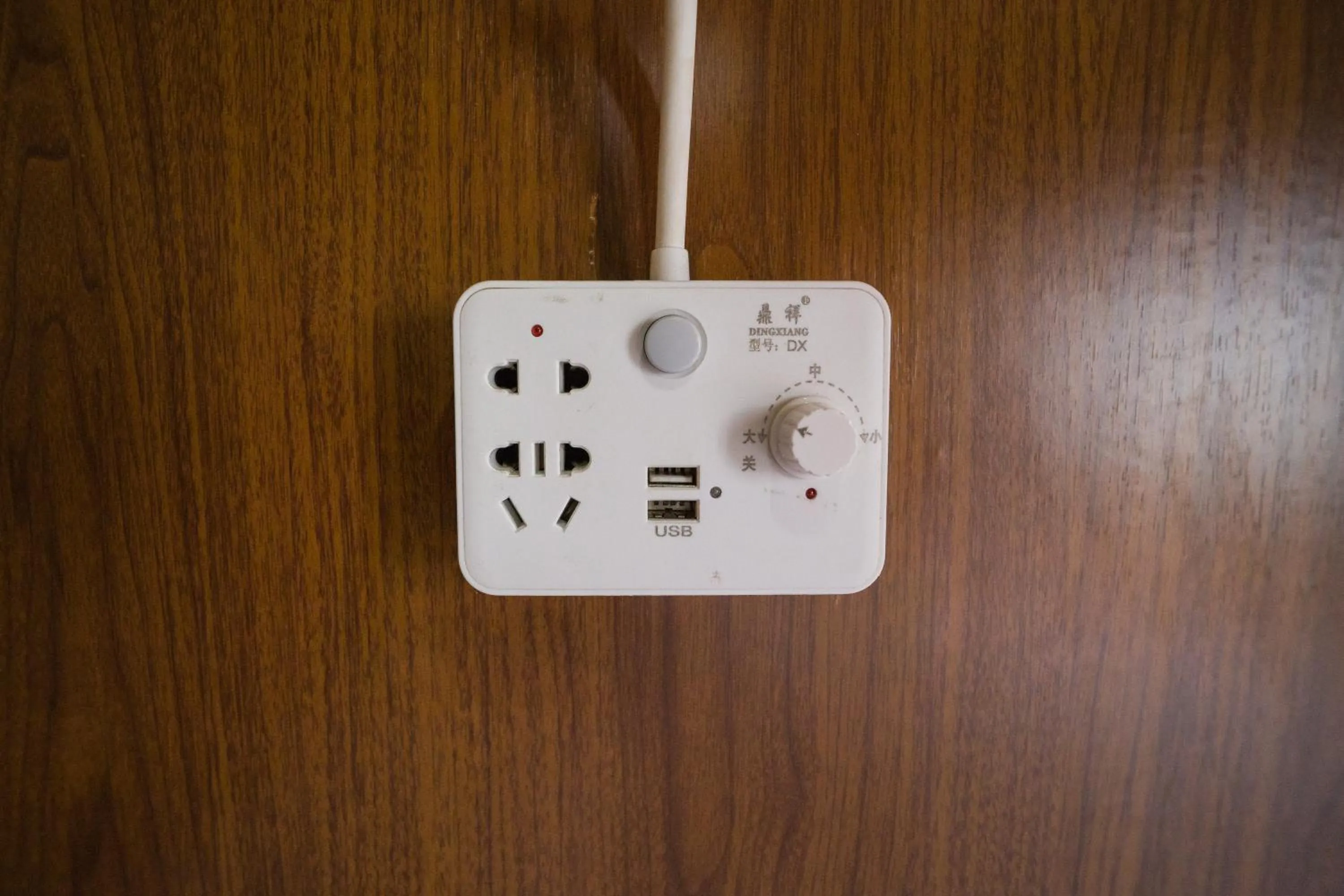 Ubuntu Hostel and Tour