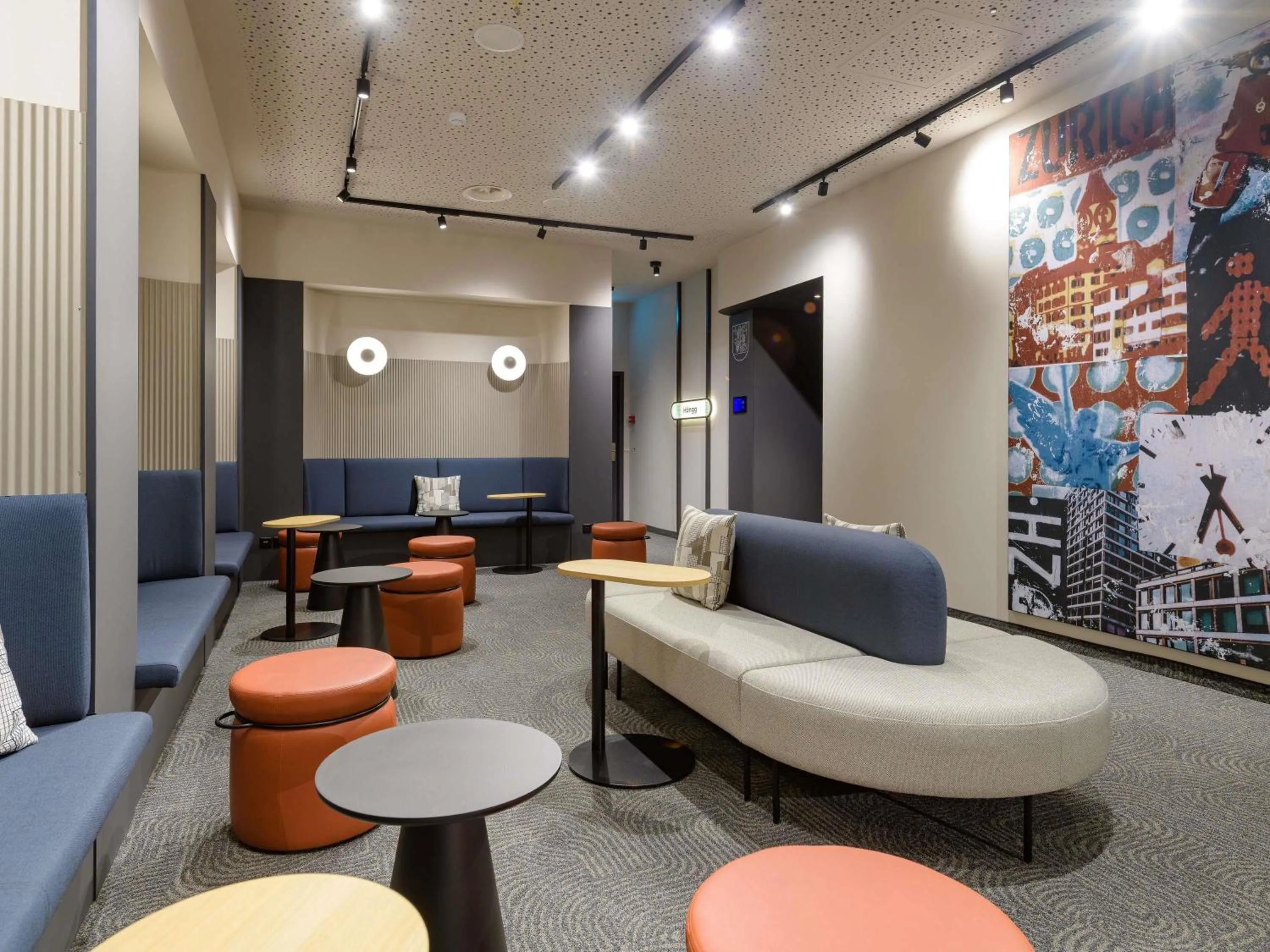 Property building in Mercure Zürich City