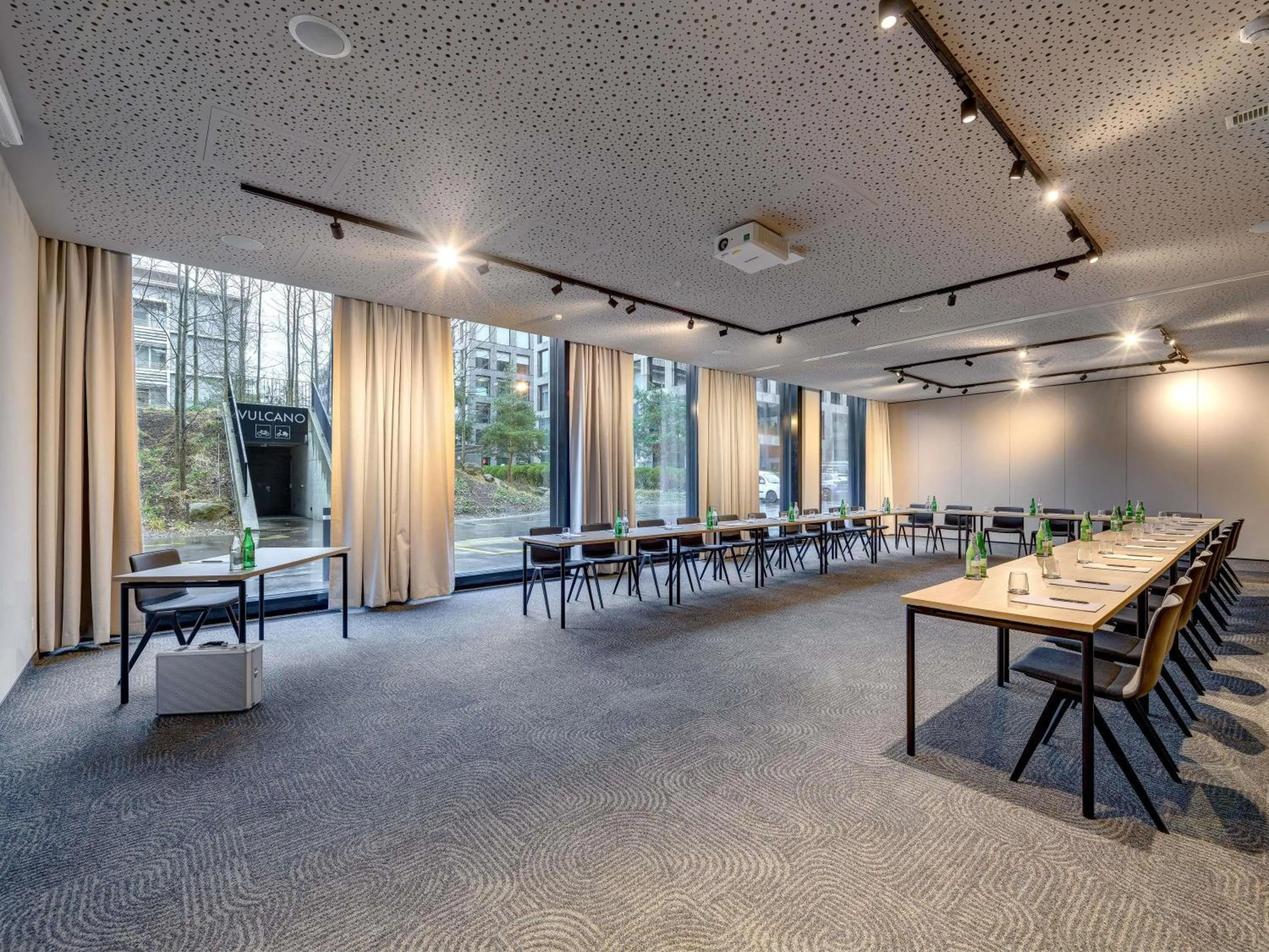 Meeting/conference room in Mercure Zürich City