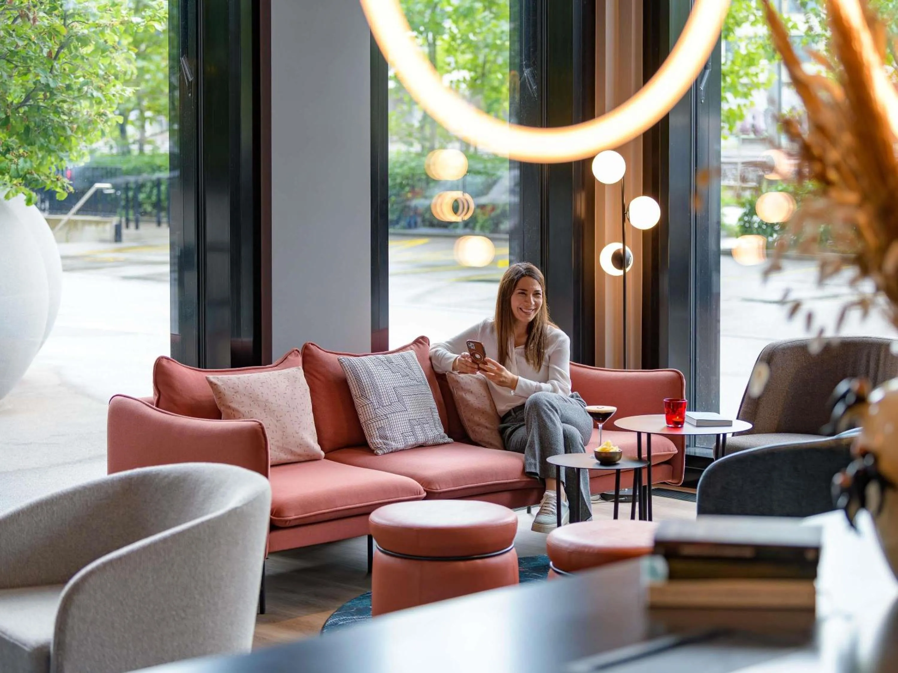 Lounge or bar in Mercure Zürich City