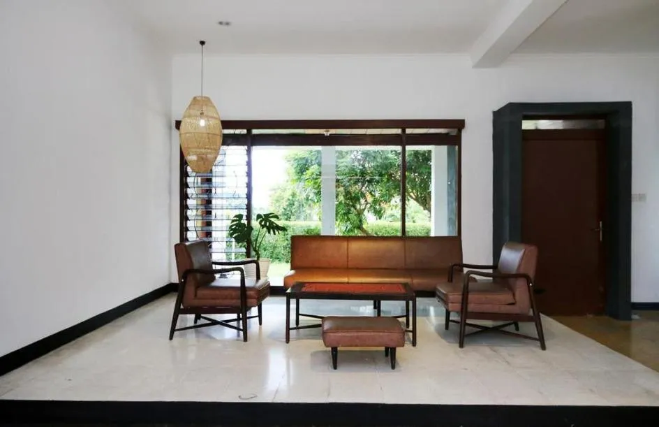 Rarem Bed & Breakfast