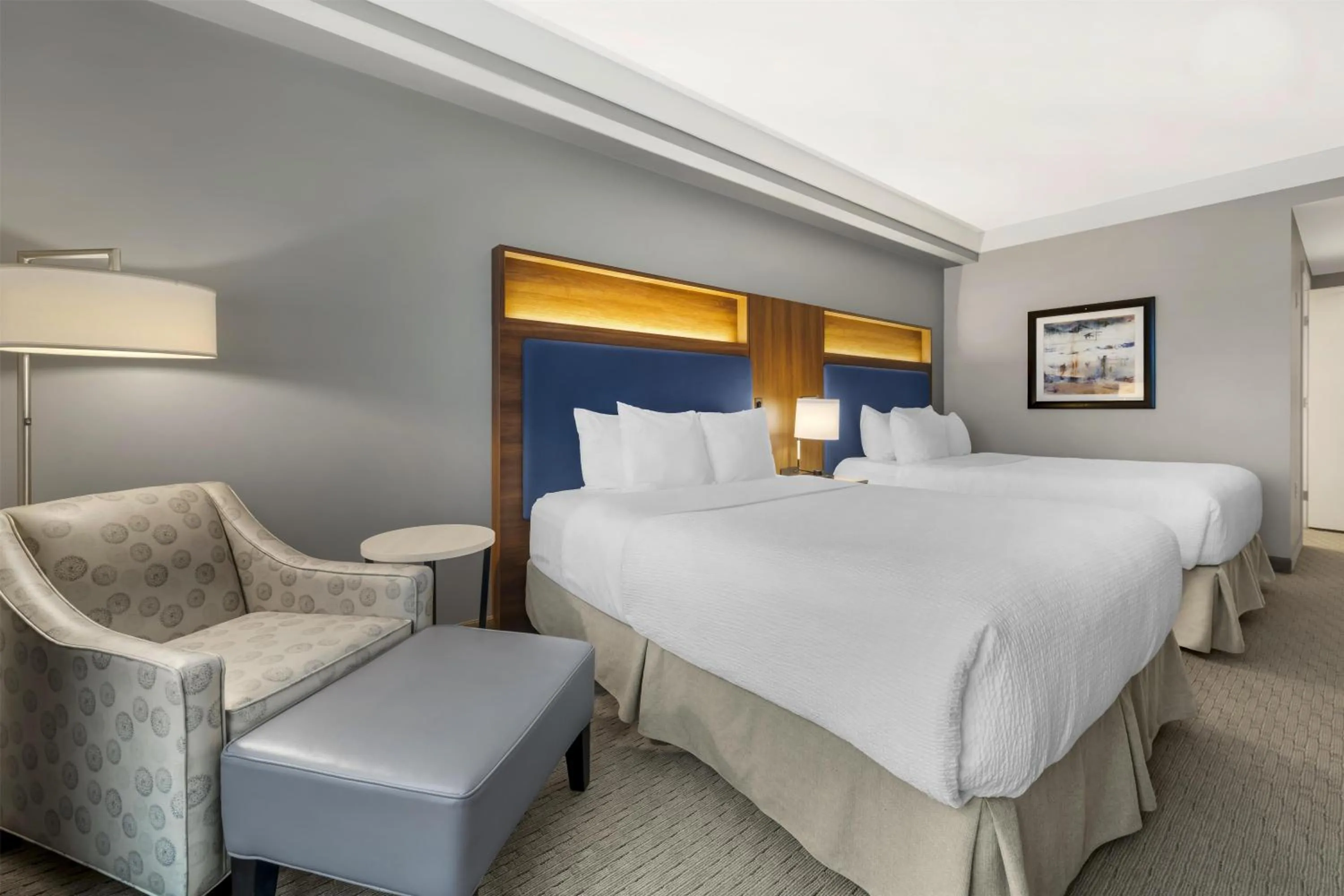 Bedroom, Bed in Best Western Plus Revelstoke