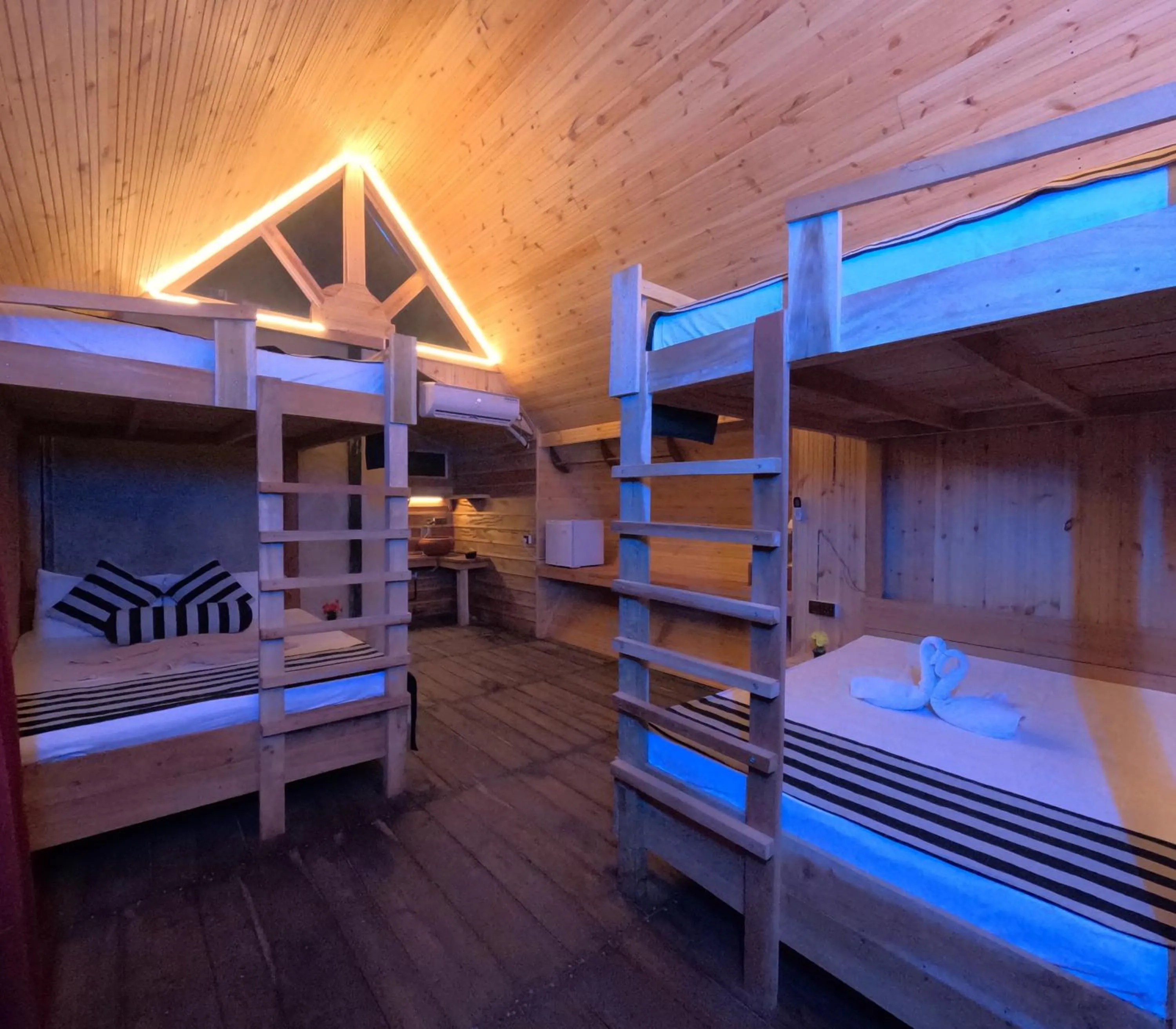 Bed in Green Garden Resort