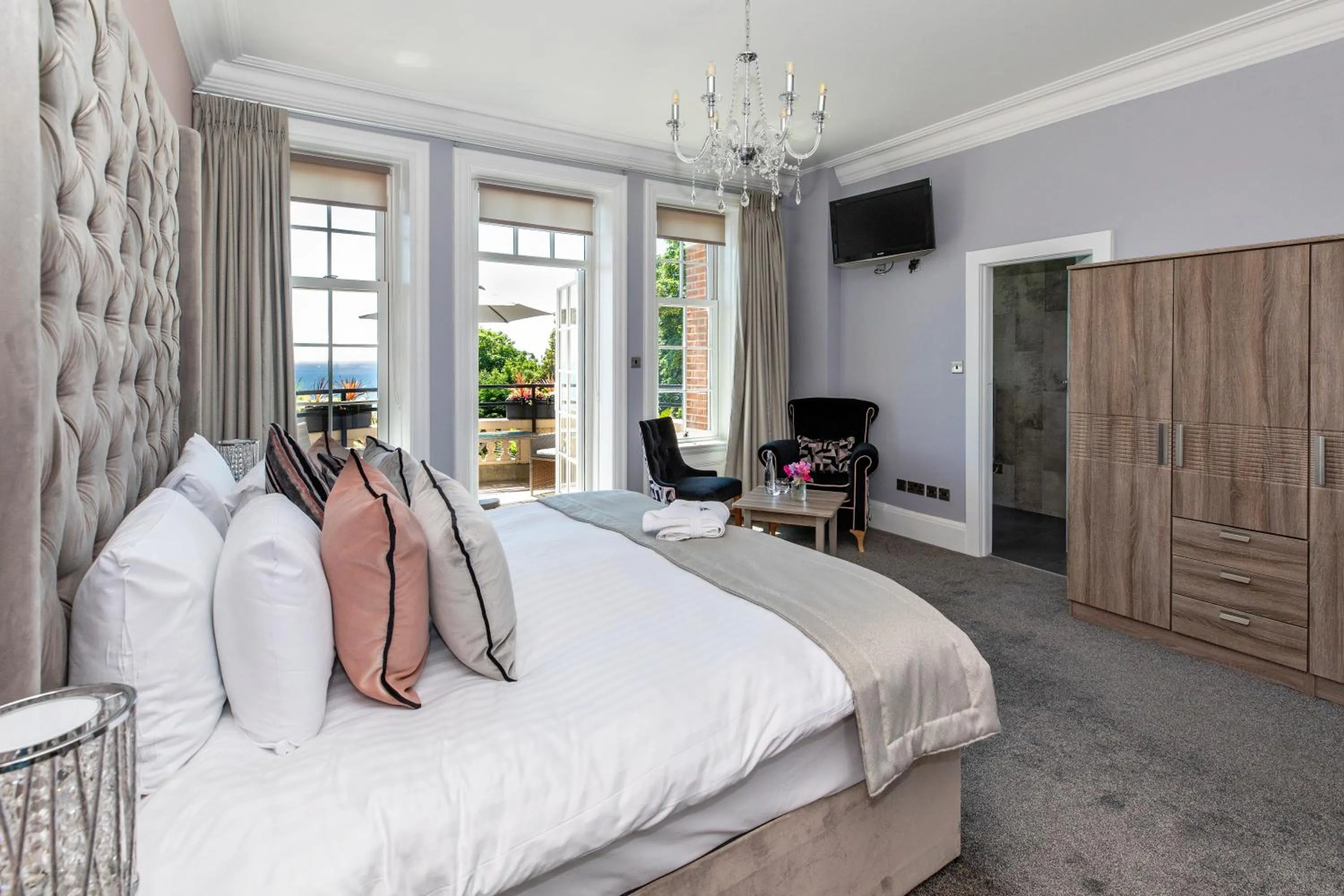 Bedroom, Bed in Hotel Miramar