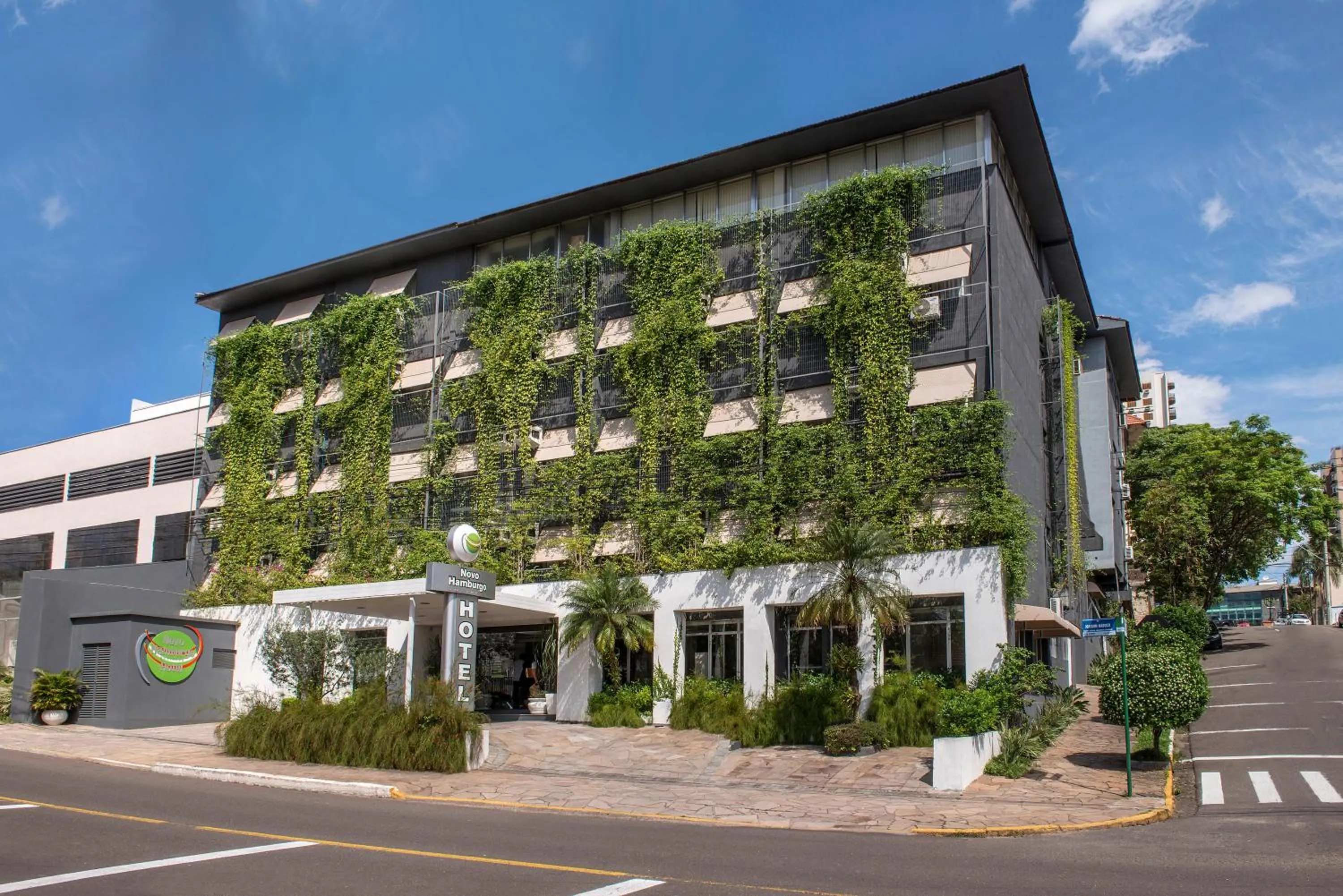 Property building in Novo Hamburgo Business Hotel