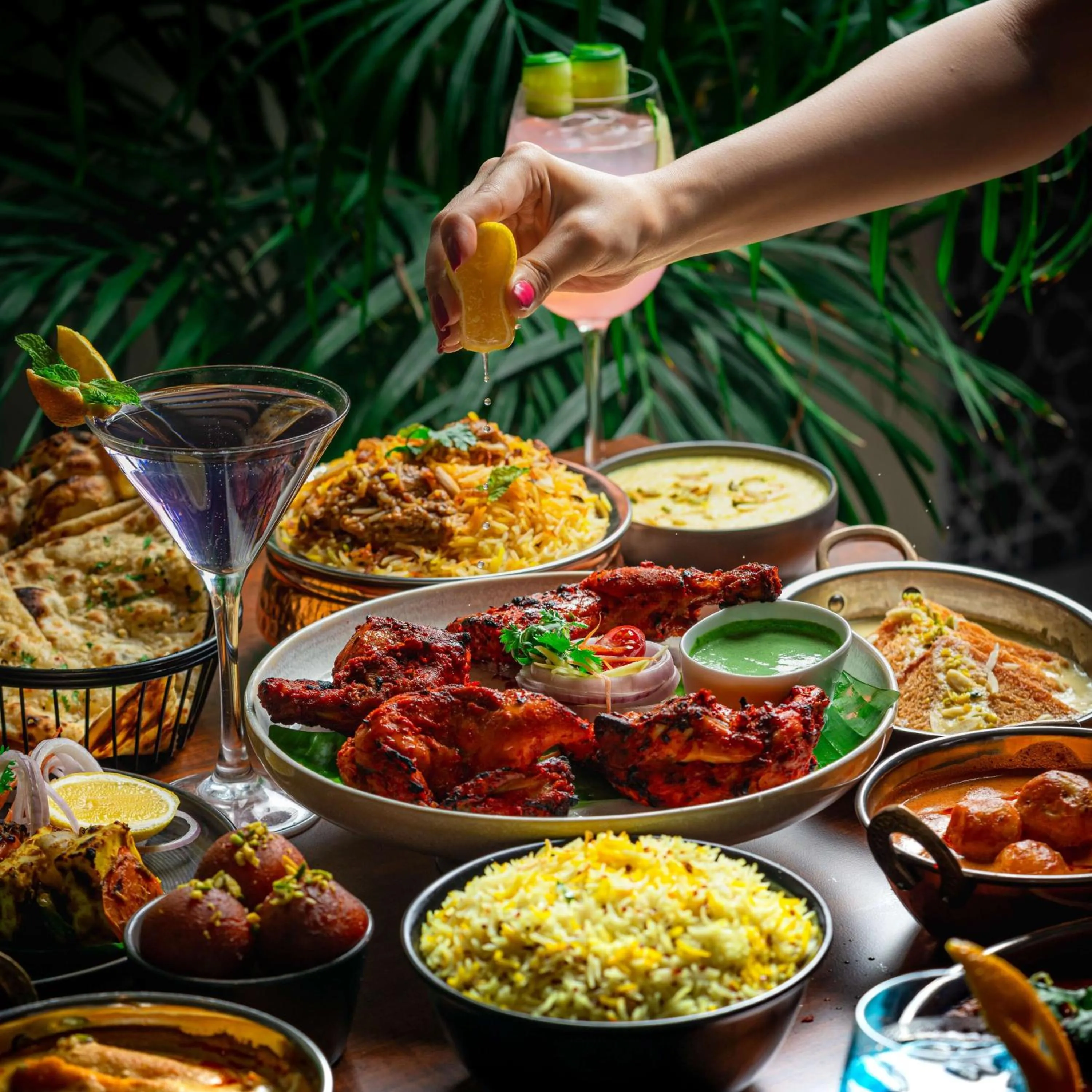 Restaurant/places to eat in DoubleTree by Hilton Dubai Al Jadaf