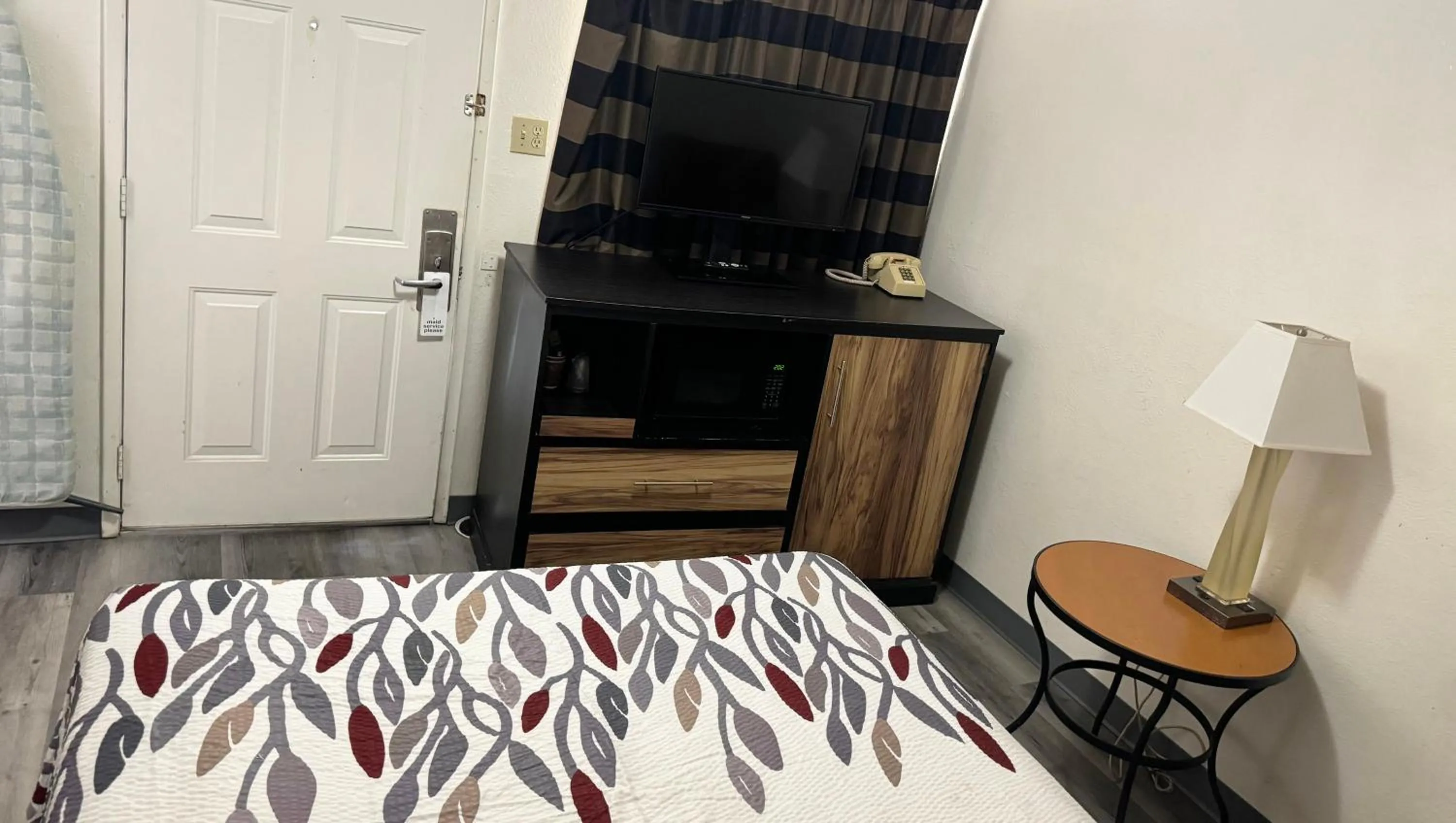 Photo of the whole room, Bed in Magnuson Hotel Sierra Vista