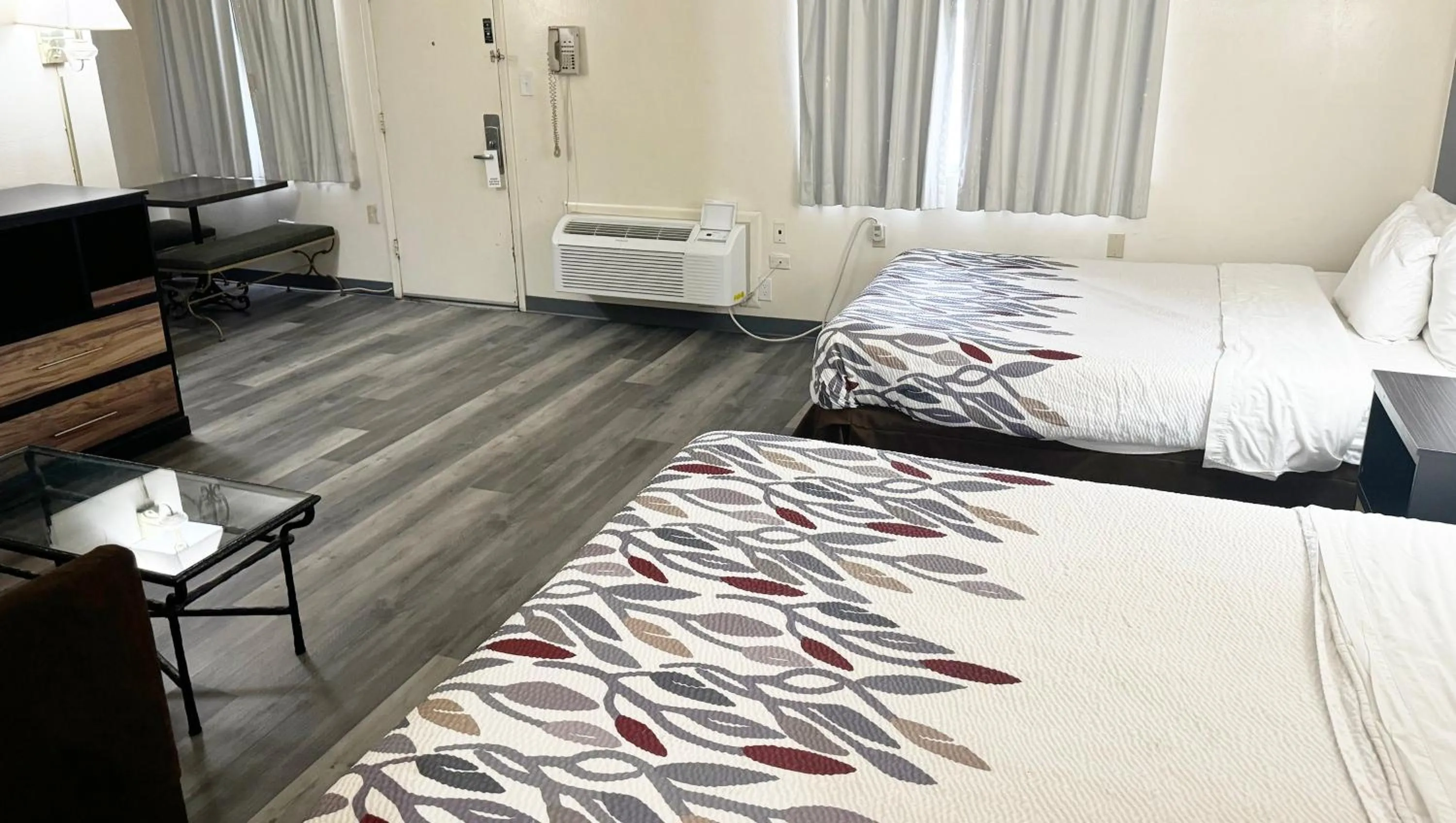 Photo of the whole room, Bed in Magnuson Hotel Sierra Vista