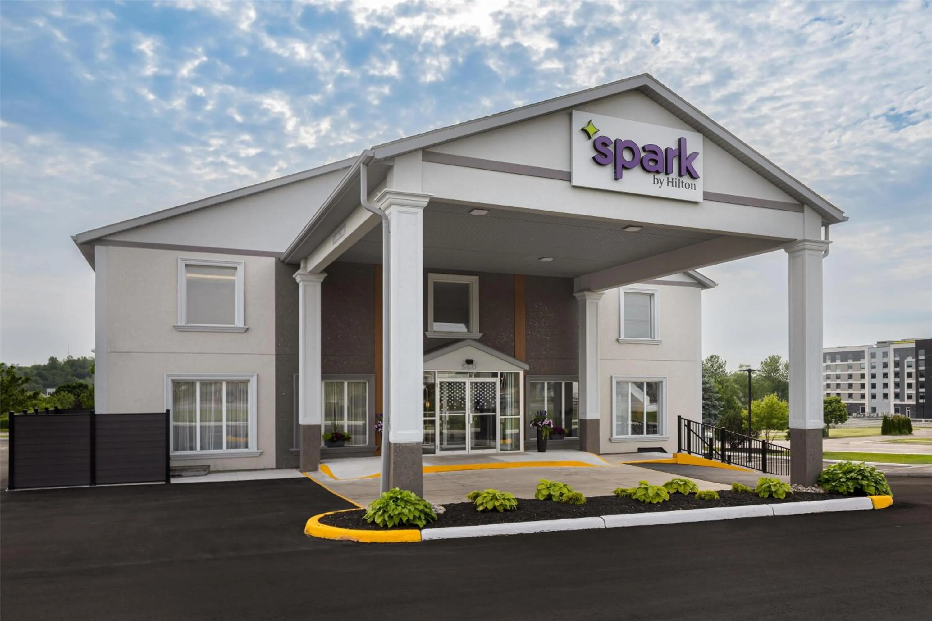 Property building in Spark By Hilton Woodstock