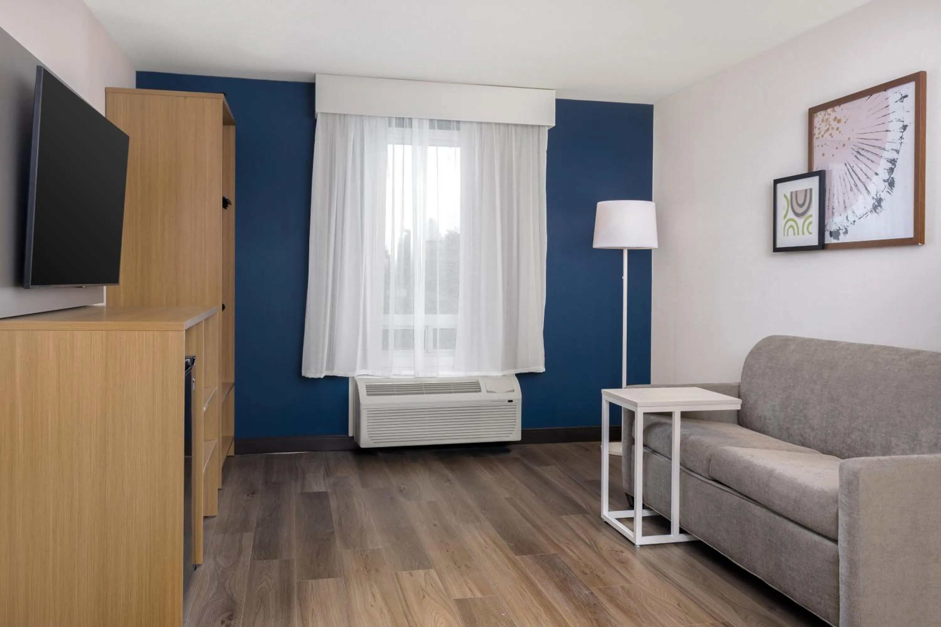 Spark By Hilton Woodstock