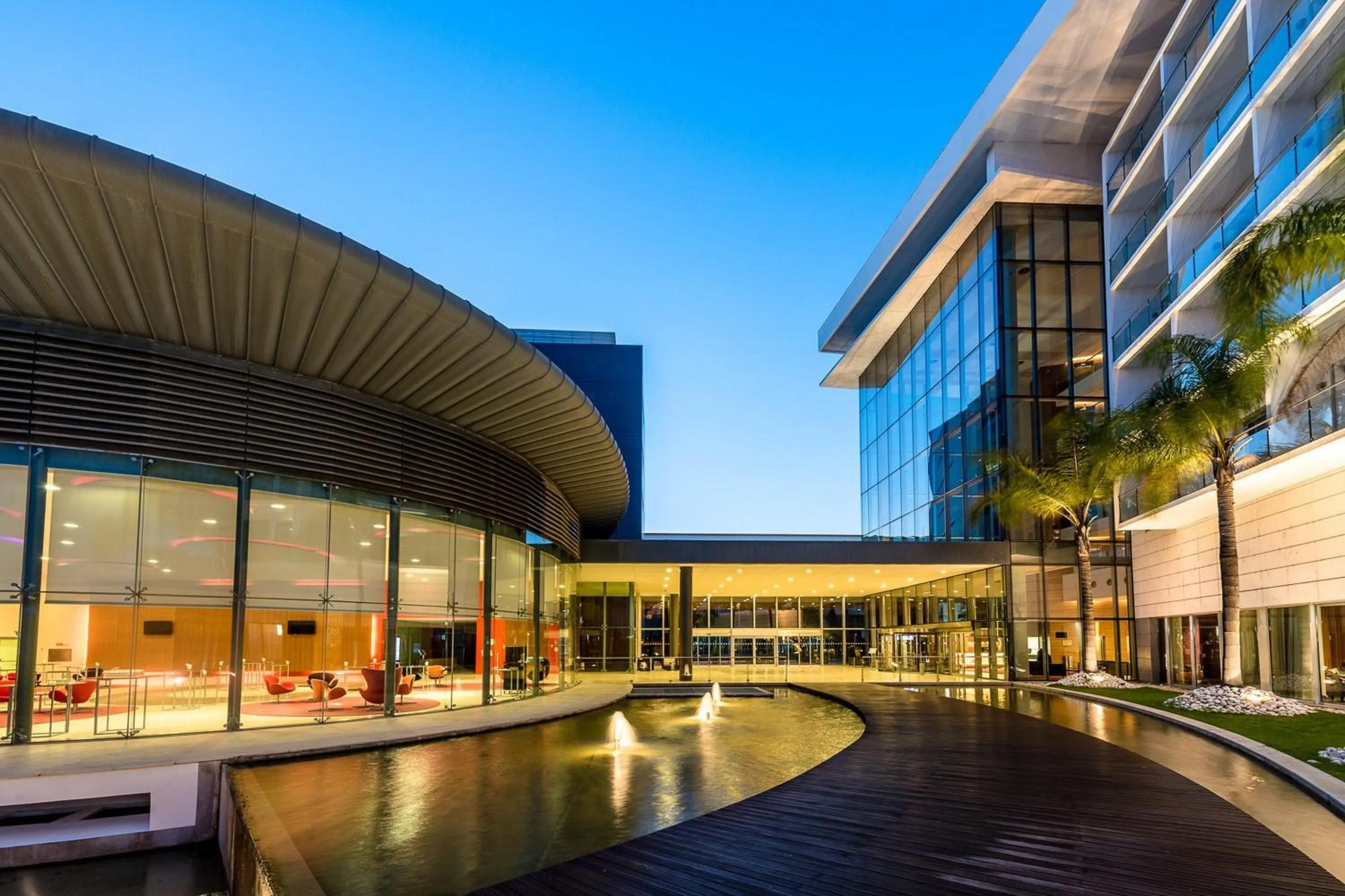 Property building in Lagoas Park Hotel