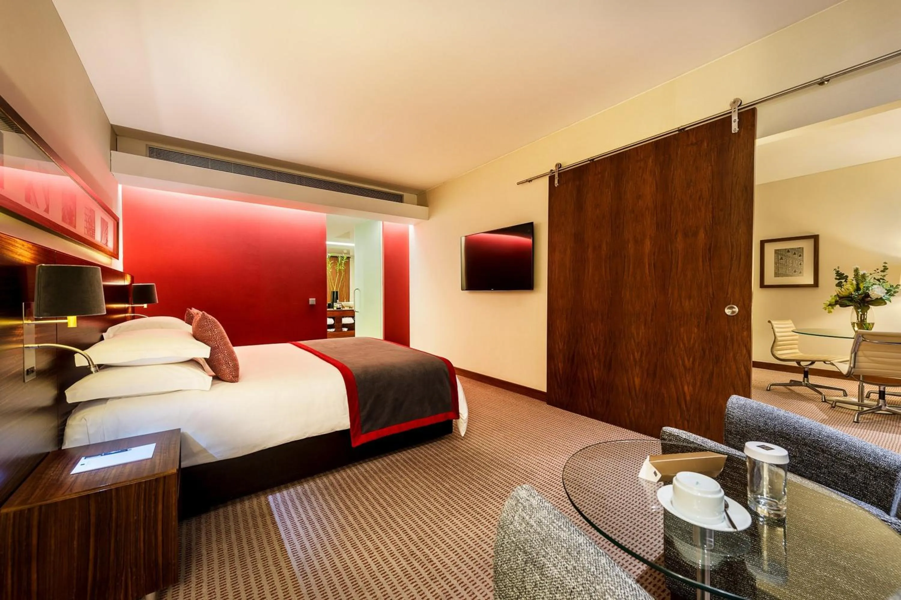 TV and multimedia, Bed in Lagoas Park Hotel