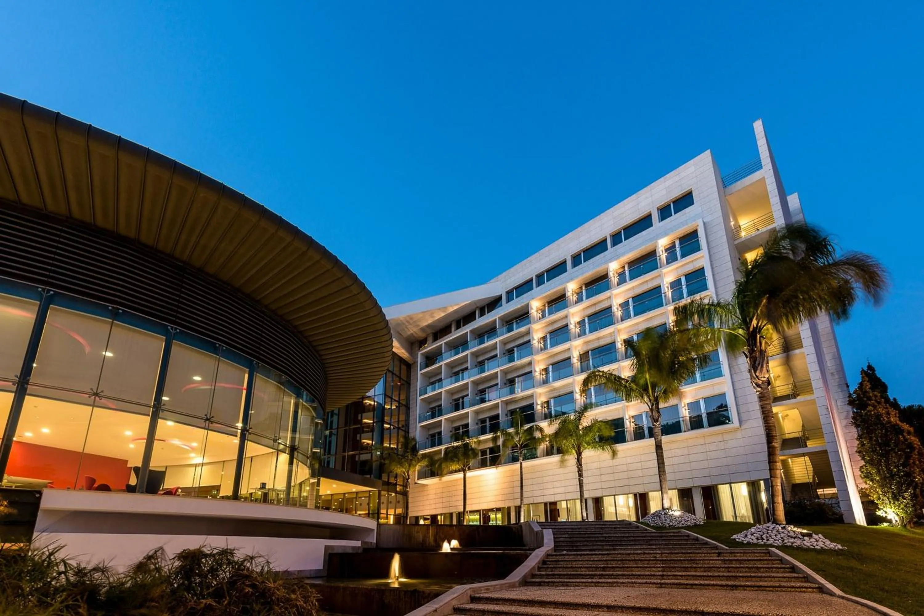 Property building in Lagoas Park Hotel