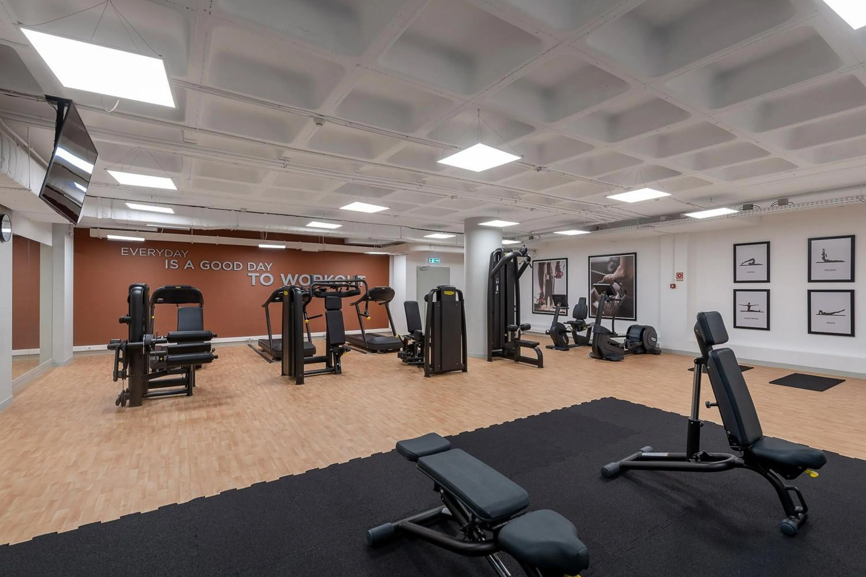 Fitness centre/facilities in Lagoas Park Hotel