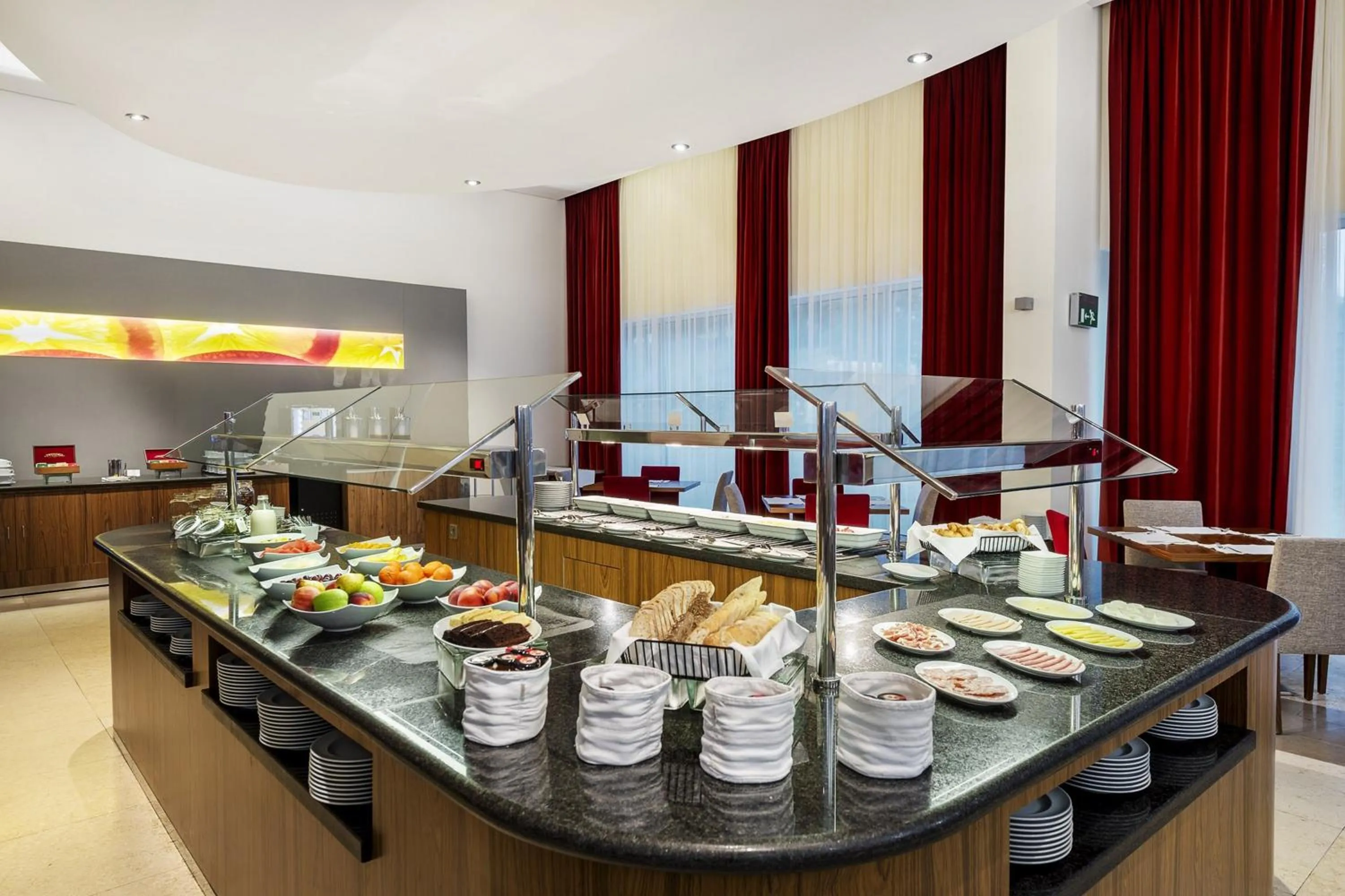 Food and drinks in Lagoas Park Hotel