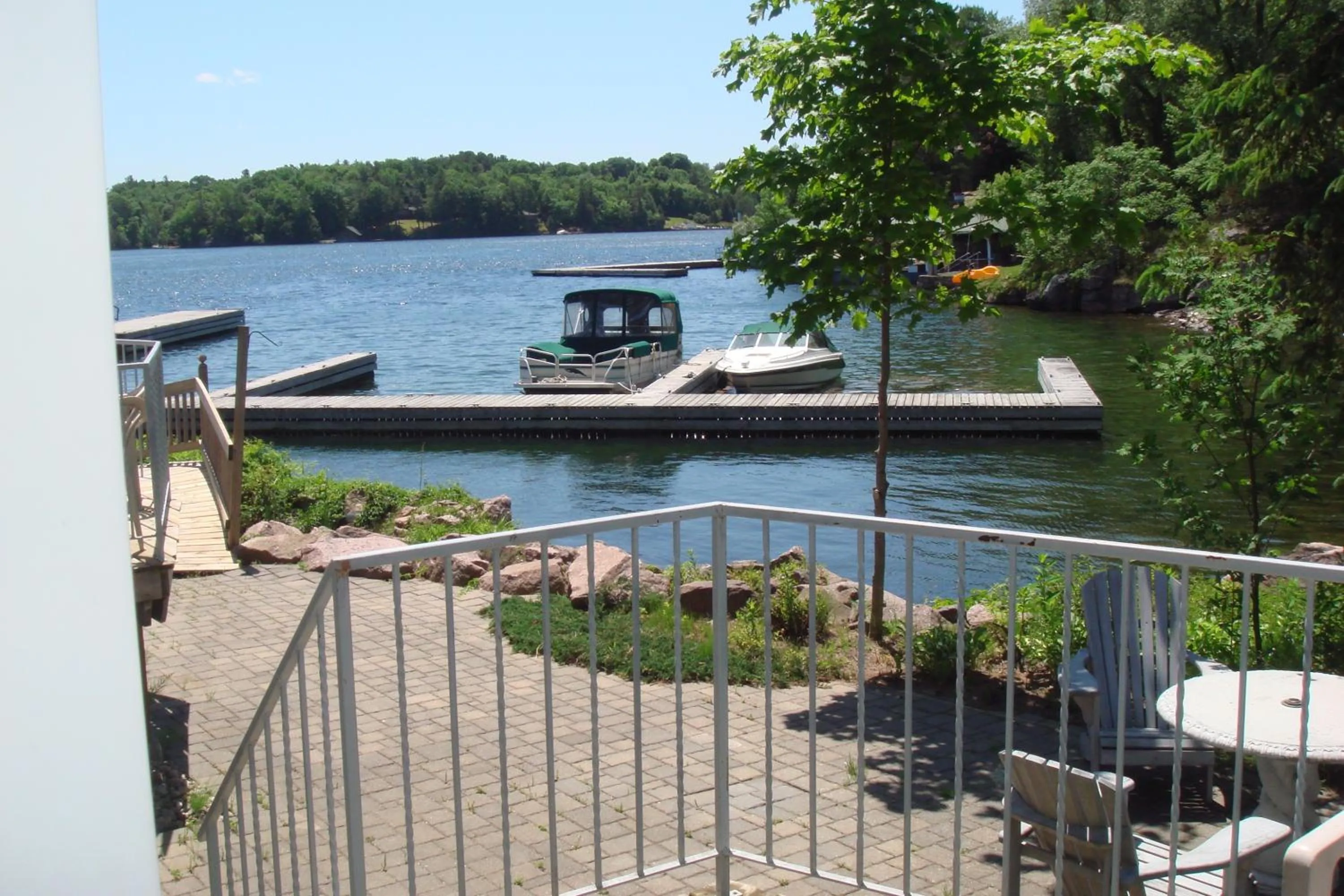 Balcony/Terrace in Boathouse Country Inn