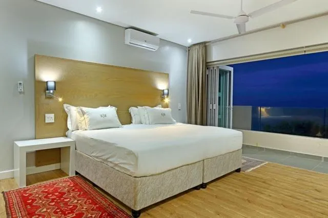 Balcony/Terrace, Bed in Vetho House Villa Ballito