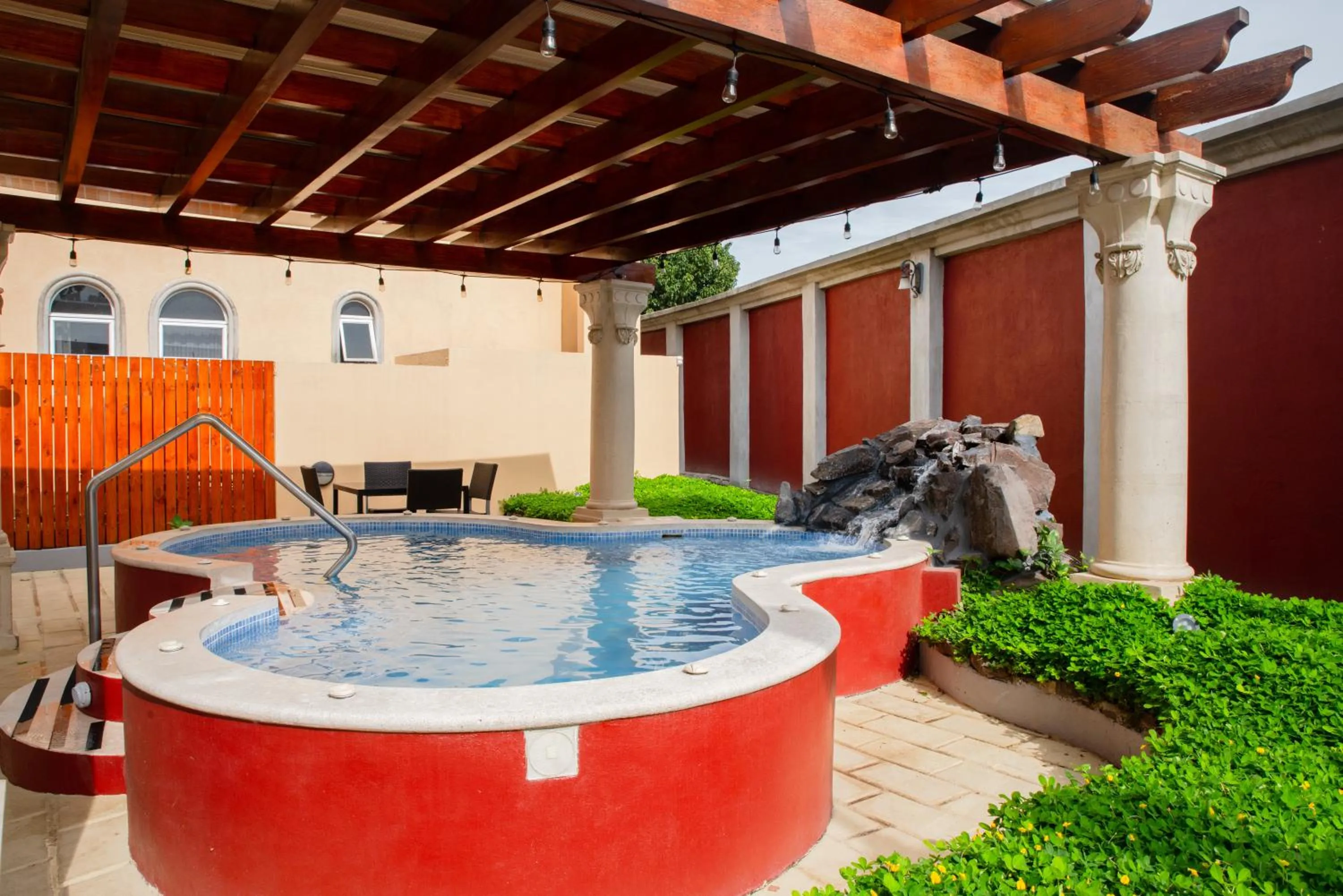 Hot Tub in Casa Conde Apartamentos