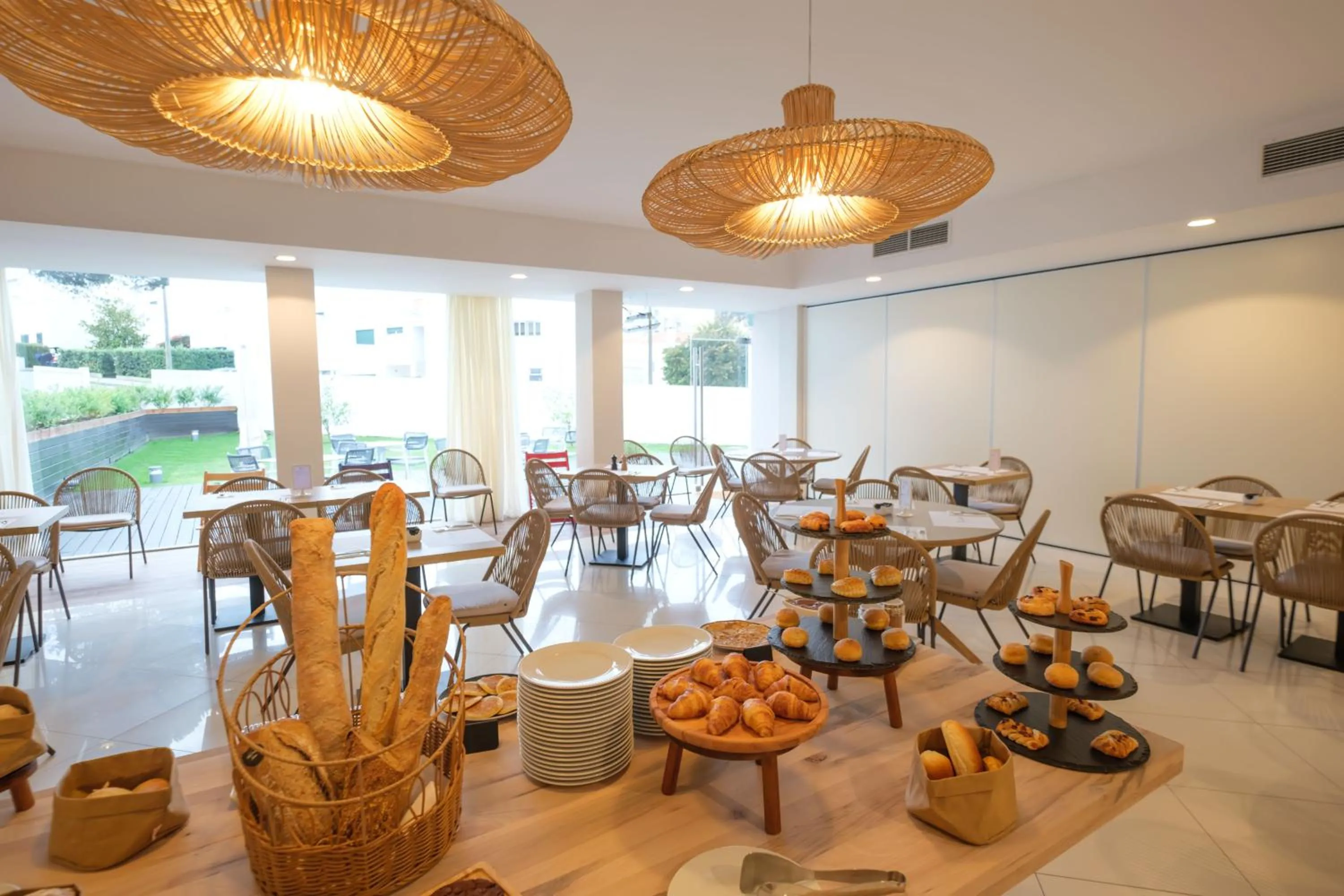 City view in Malibu Foz Hotel - La Maison Younan