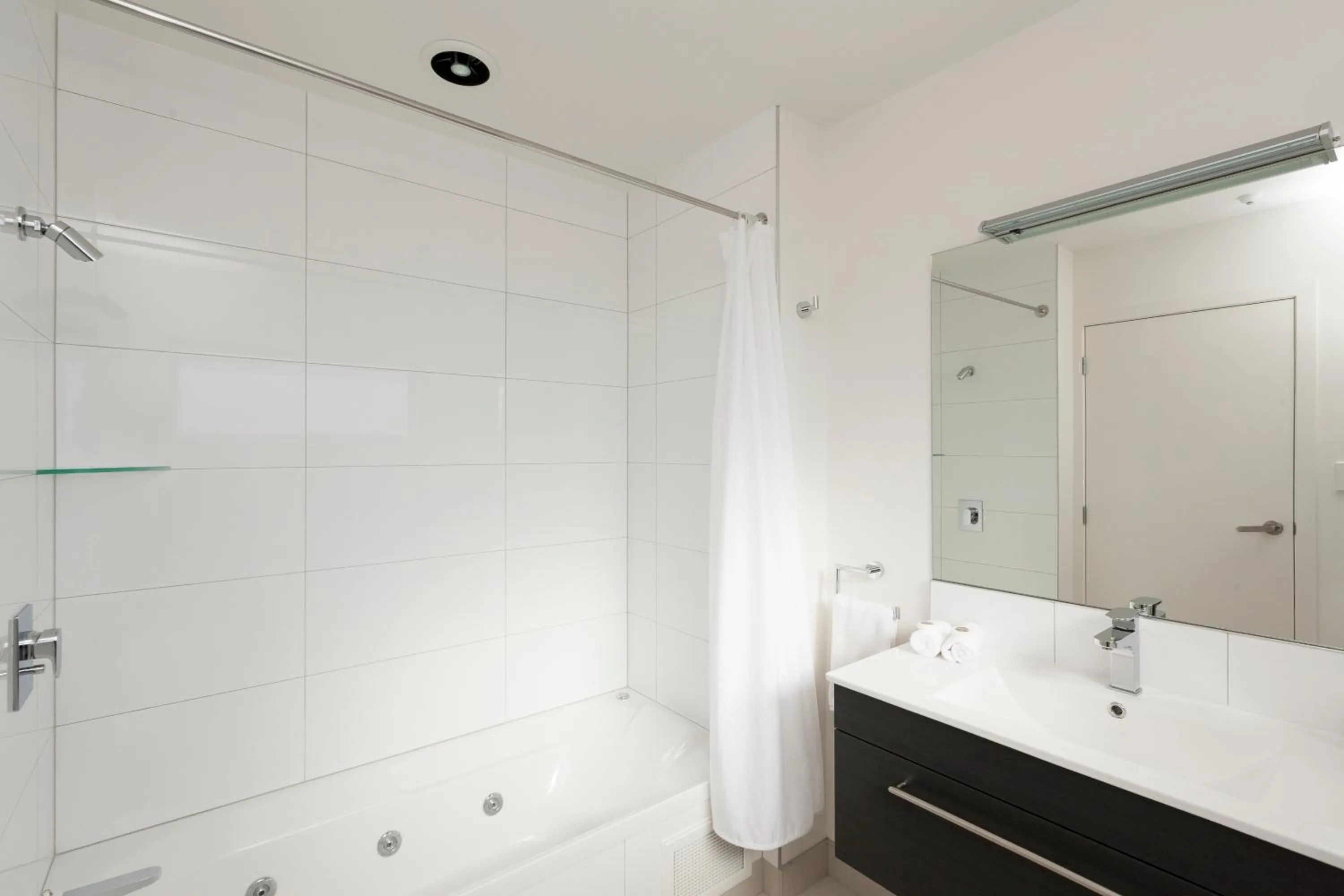 Bathroom in The Dawson Motel